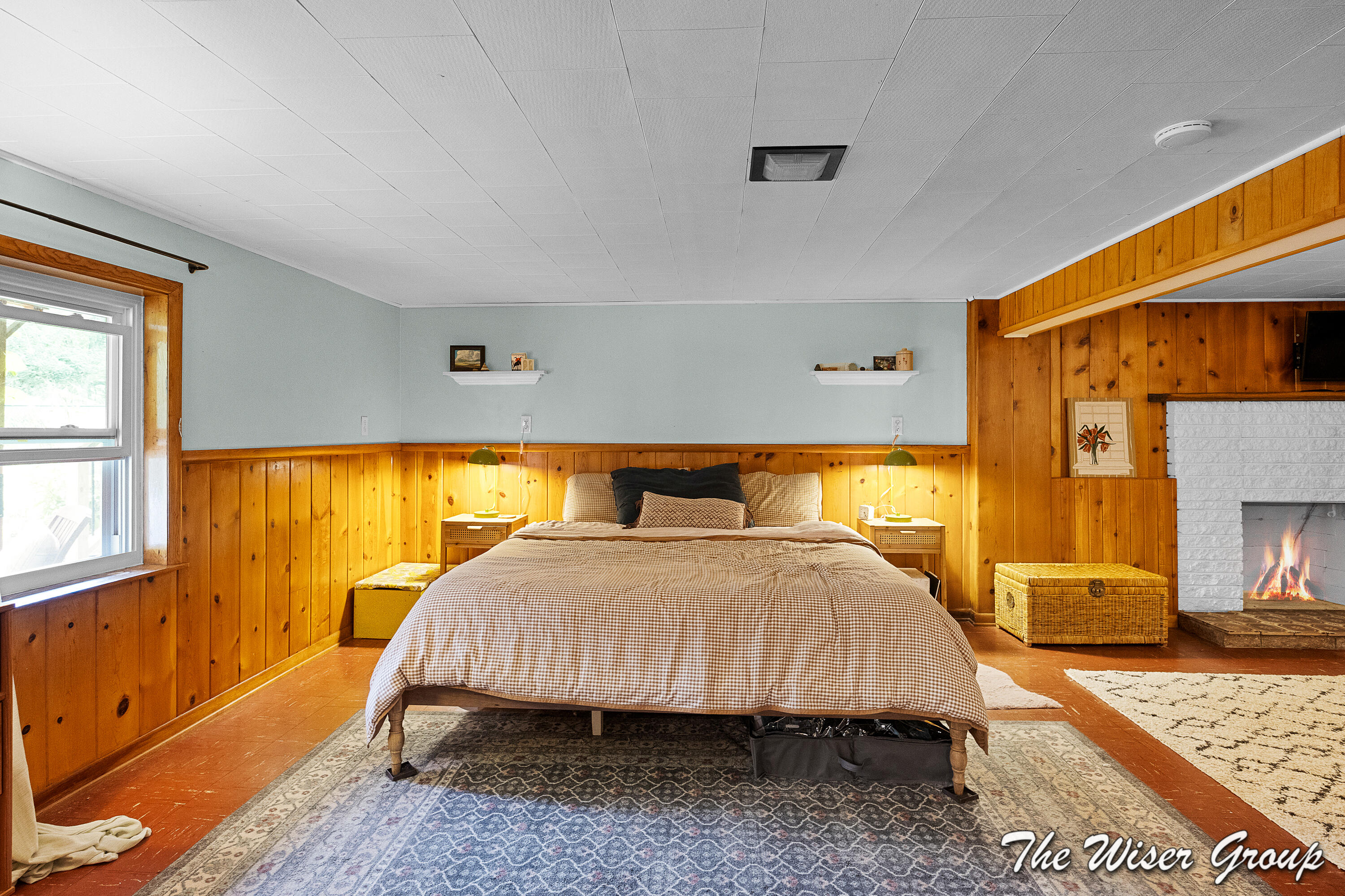 1910 Knapp Street NE Grand Rapids MI 49505