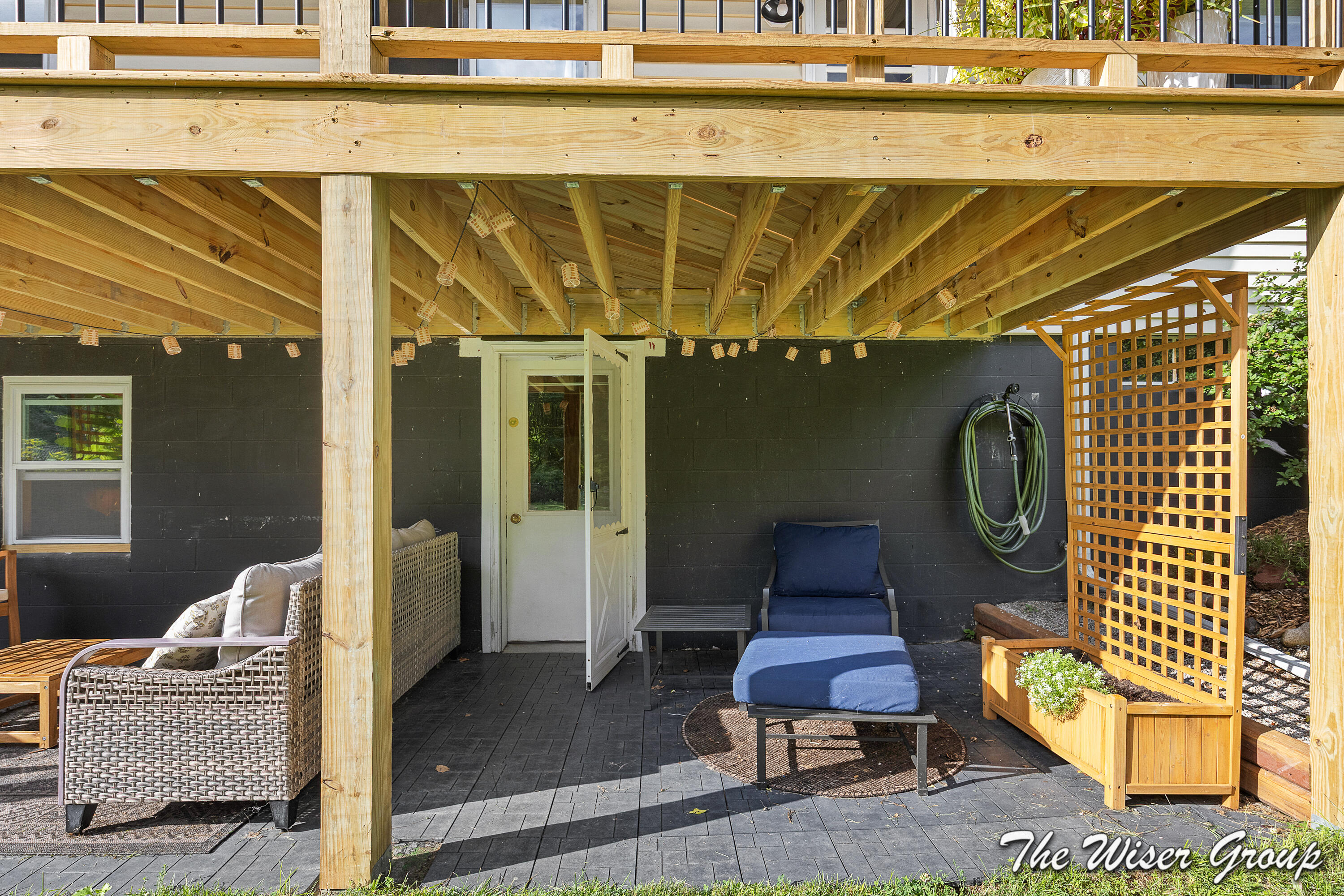 1910 Knapp Street NE Grand Rapids MI 49505
