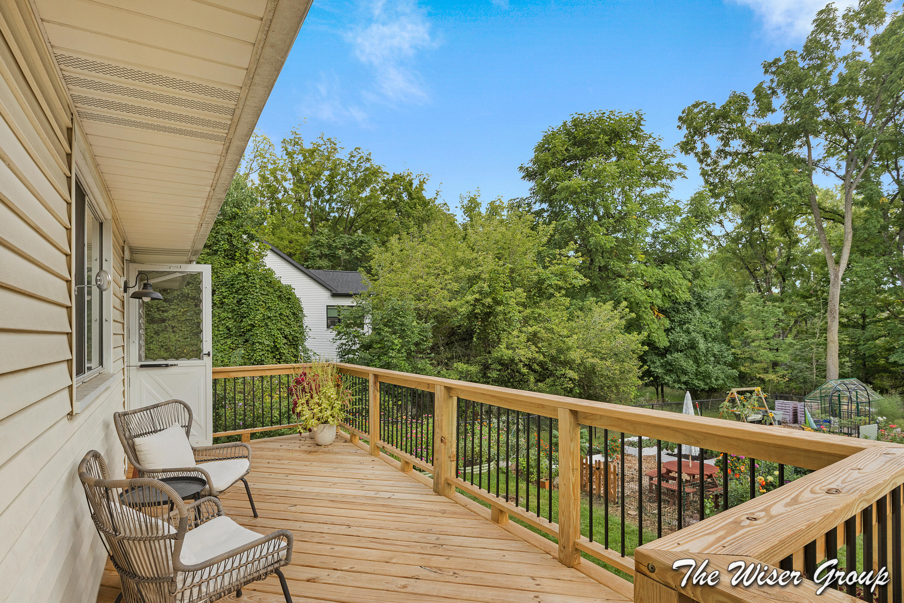 1910 Knapp Street NE Grand Rapids MI 49505