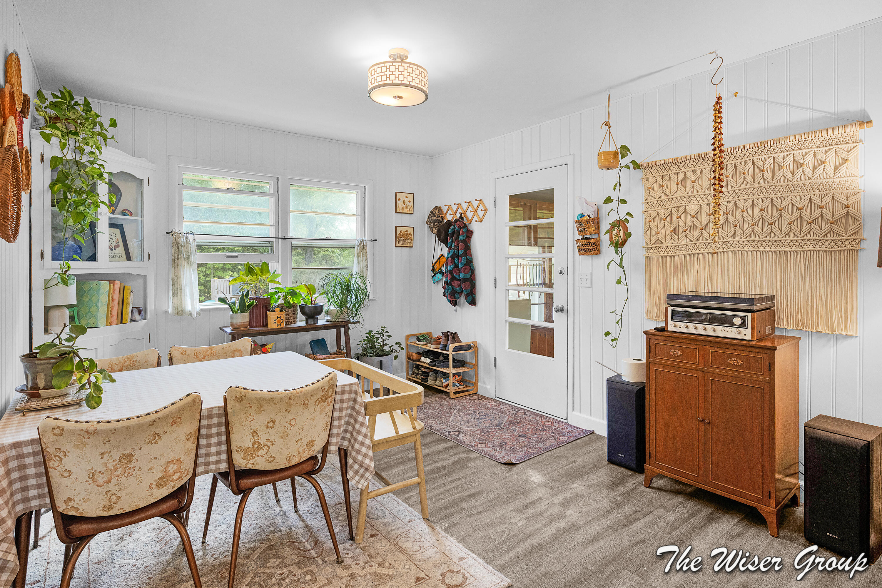 1910 Knapp Street NE Grand Rapids MI 49505