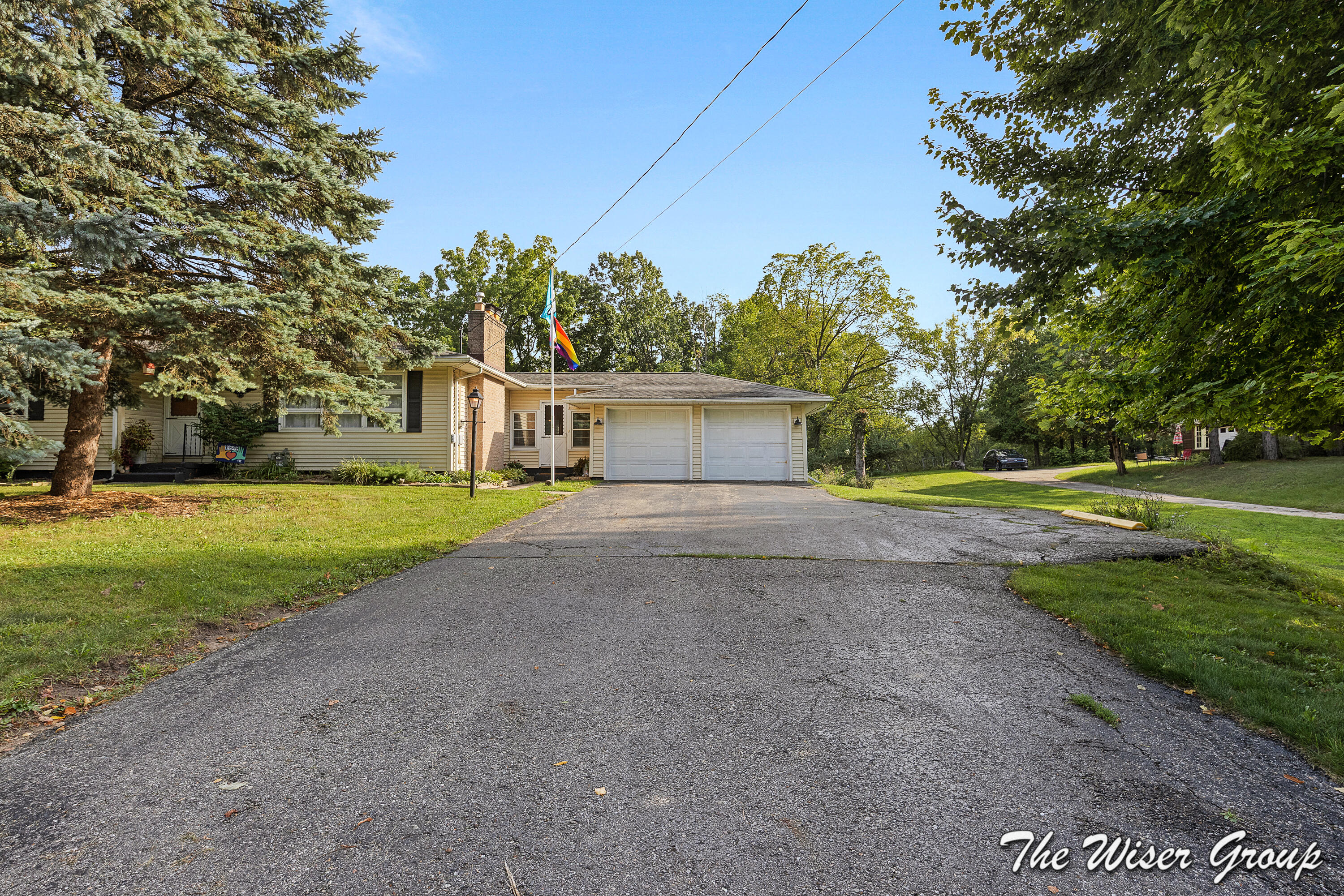 1910 Knapp Street NE Grand Rapids MI 49505