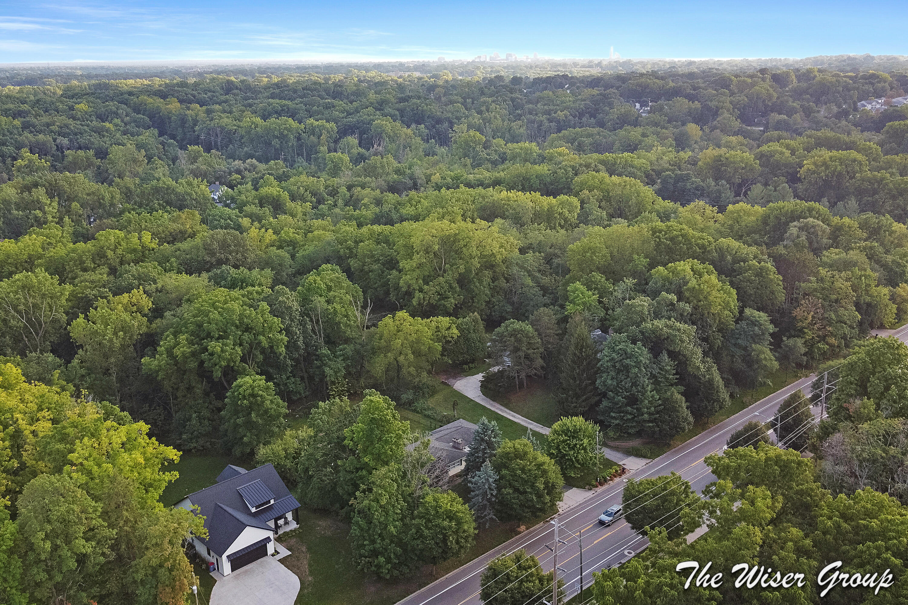 1910 Knapp Street NE Grand Rapids MI 49505