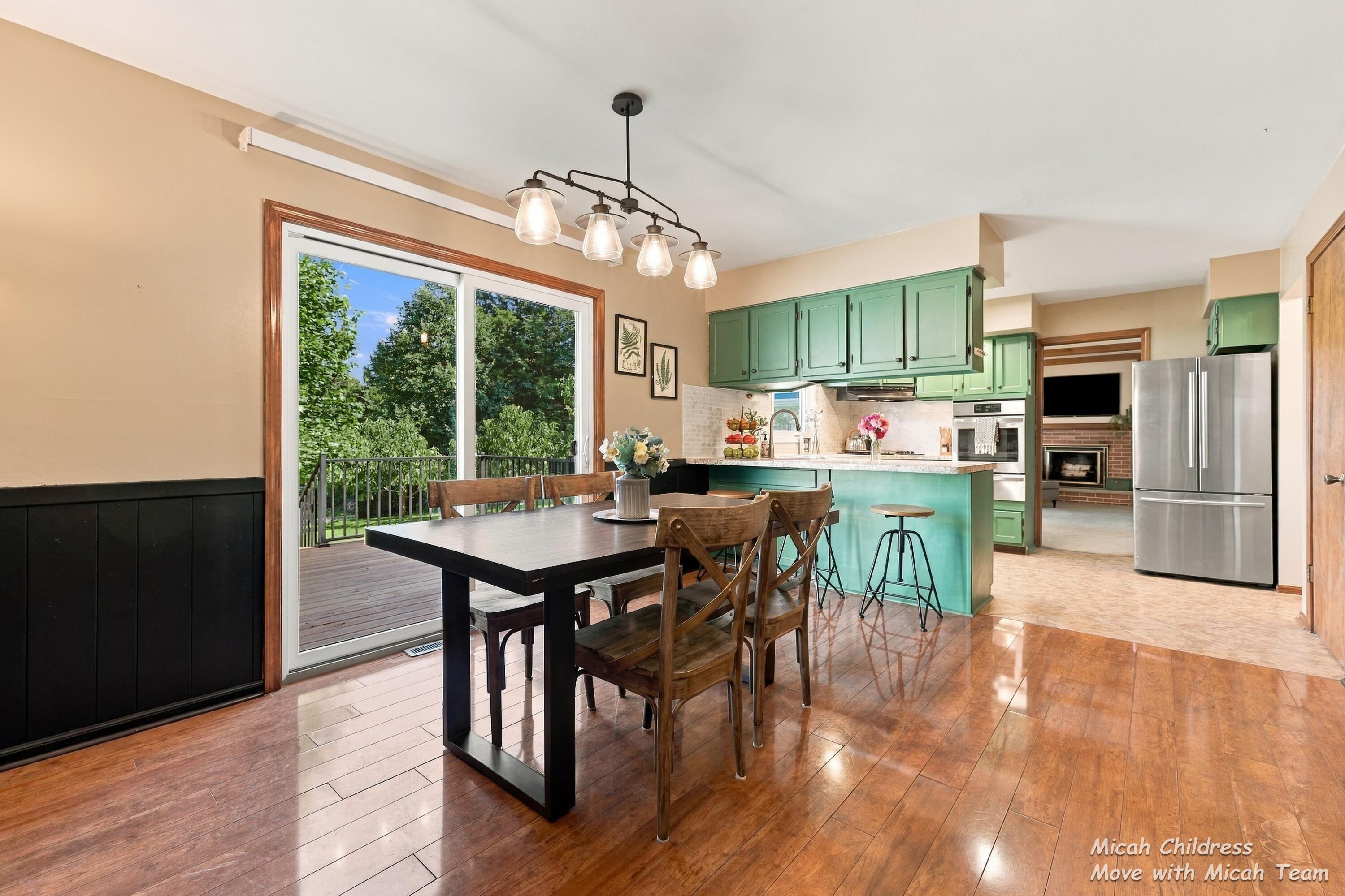 2016 Edgewood Avenue SE Grand Rapids MI 49546