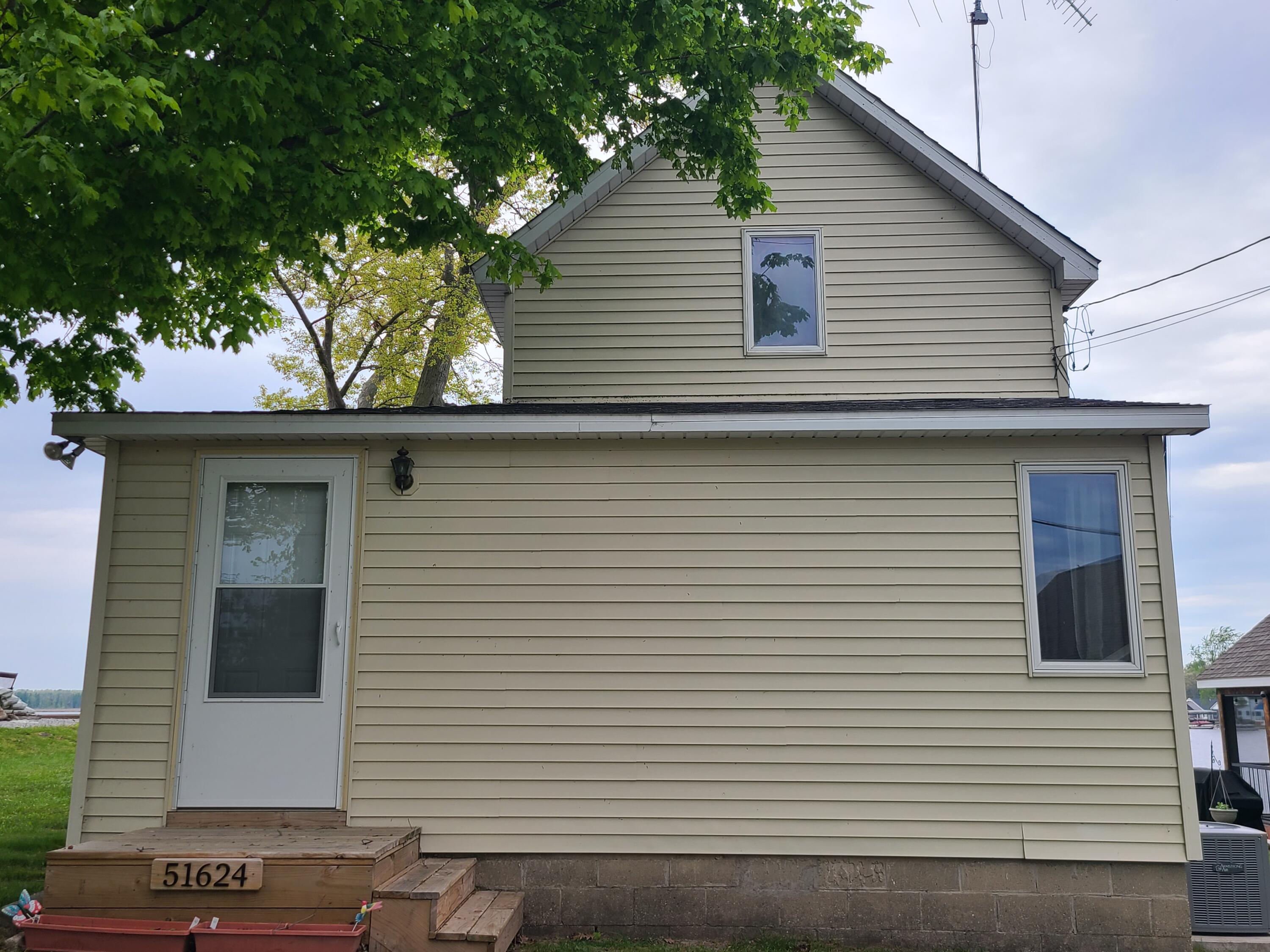51624 Fish Lake Drive Marcellus MI 49067