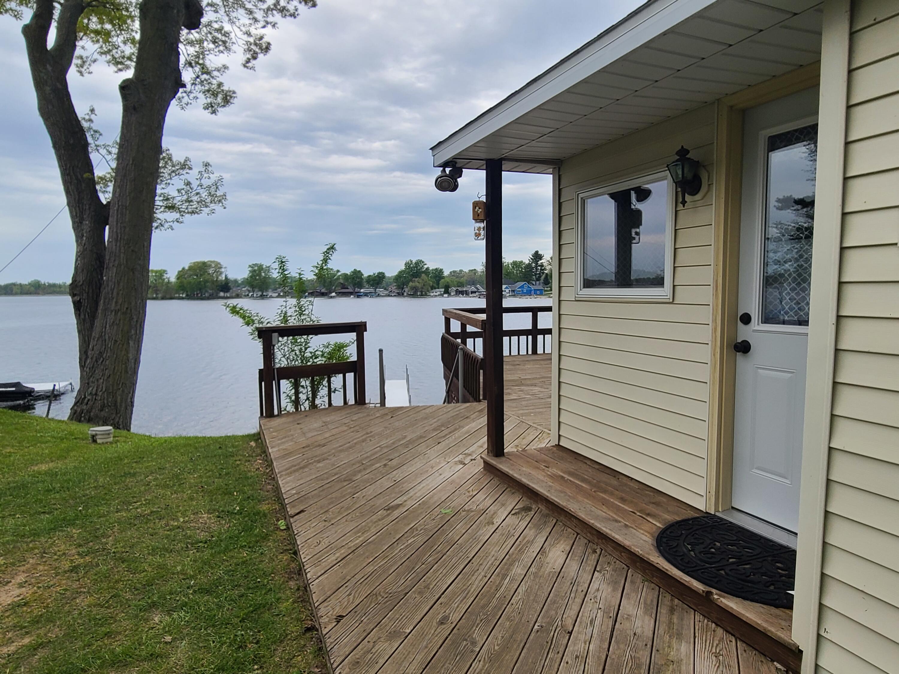 51624 Fish Lake Drive Marcellus MI 49067