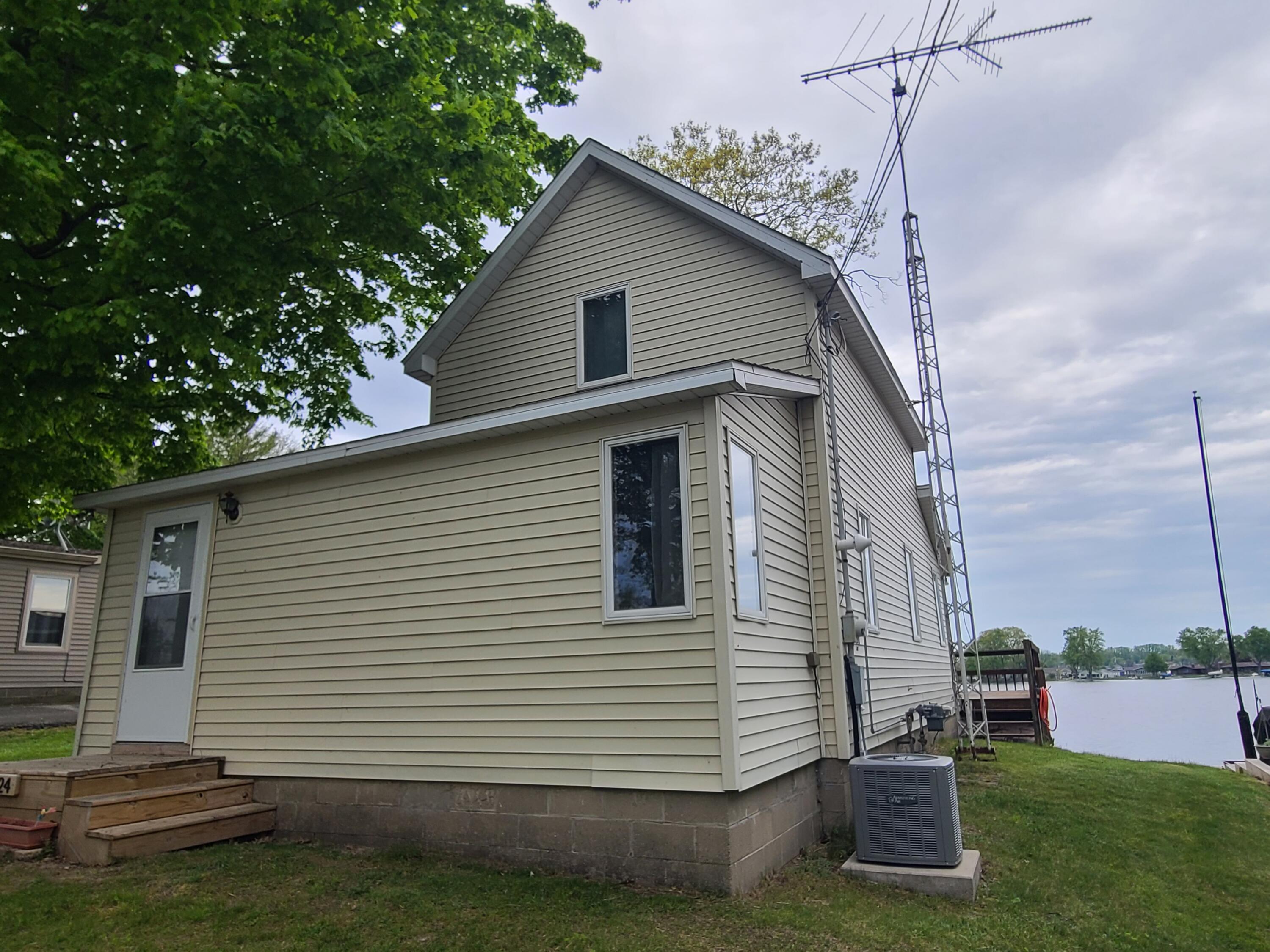 51624 Fish Lake Drive Marcellus MI 49067