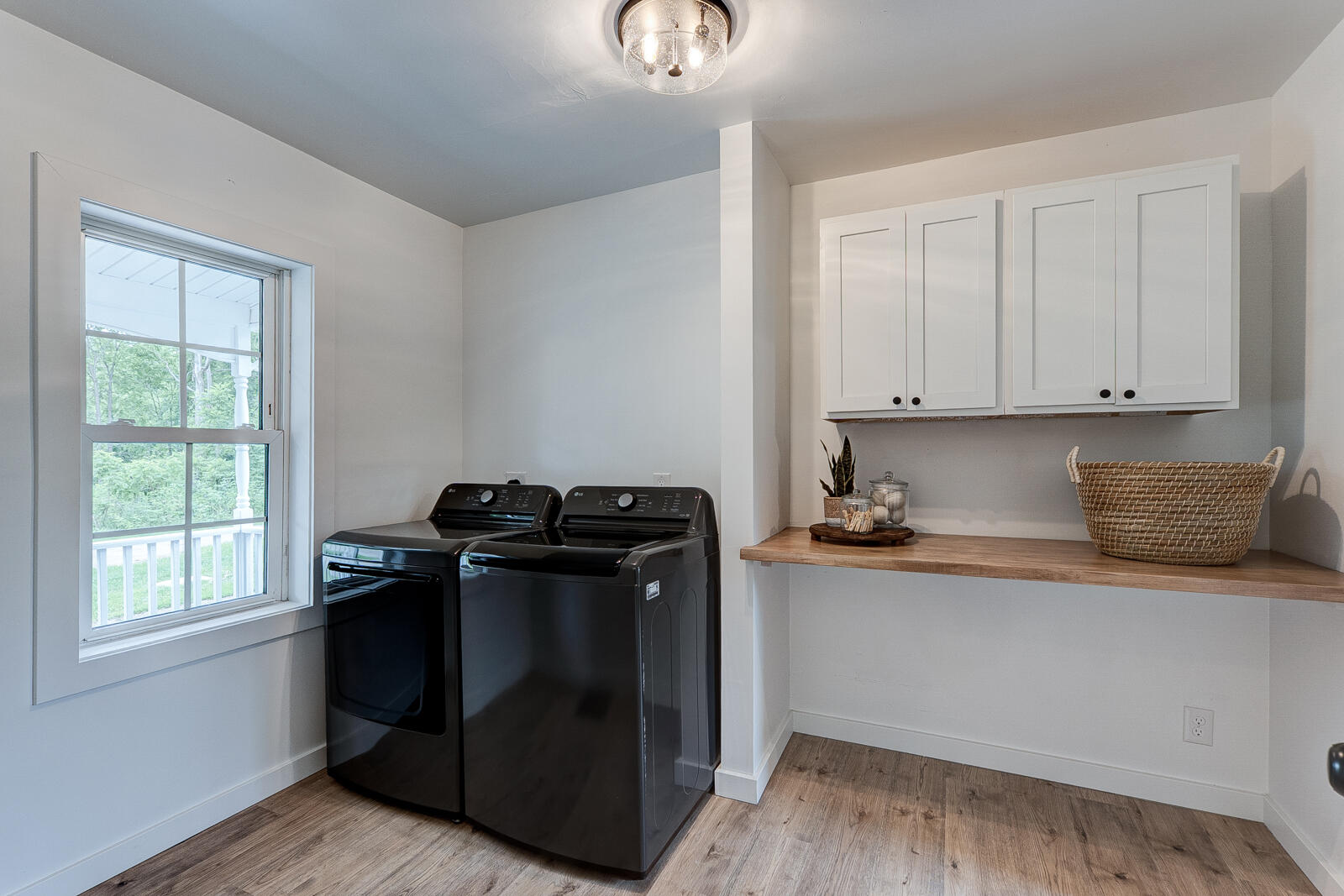 373 E D Avenue Kalamazoo MI 49009