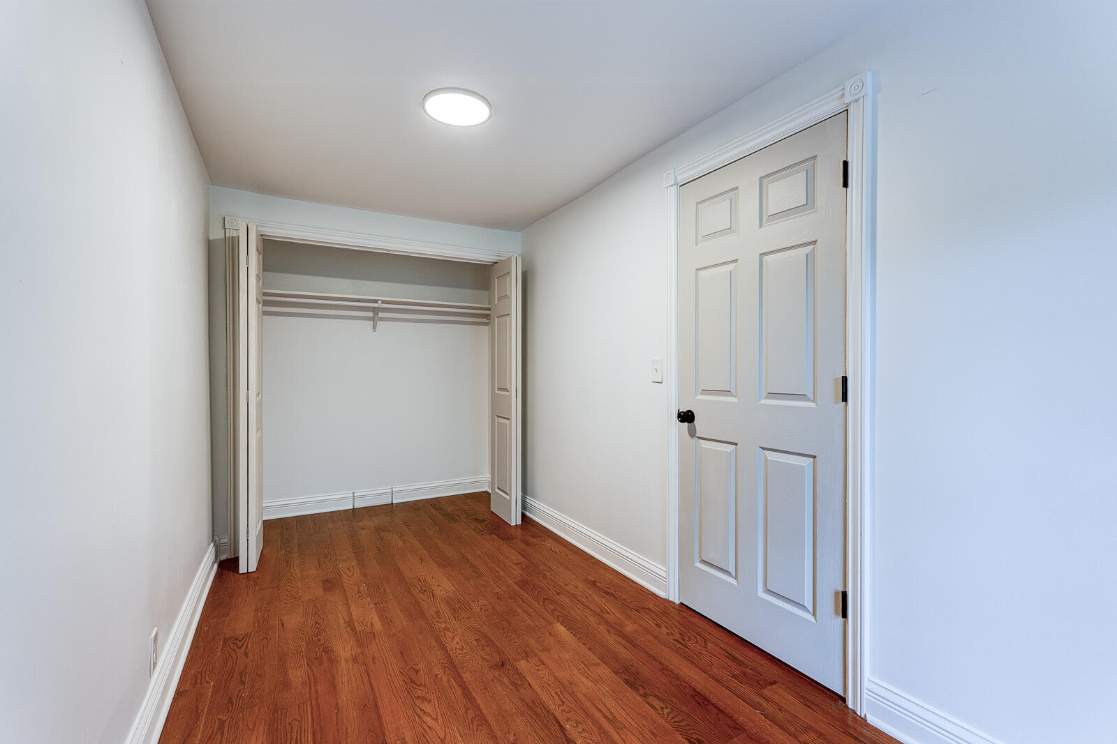 373 E D Avenue Kalamazoo MI 49009