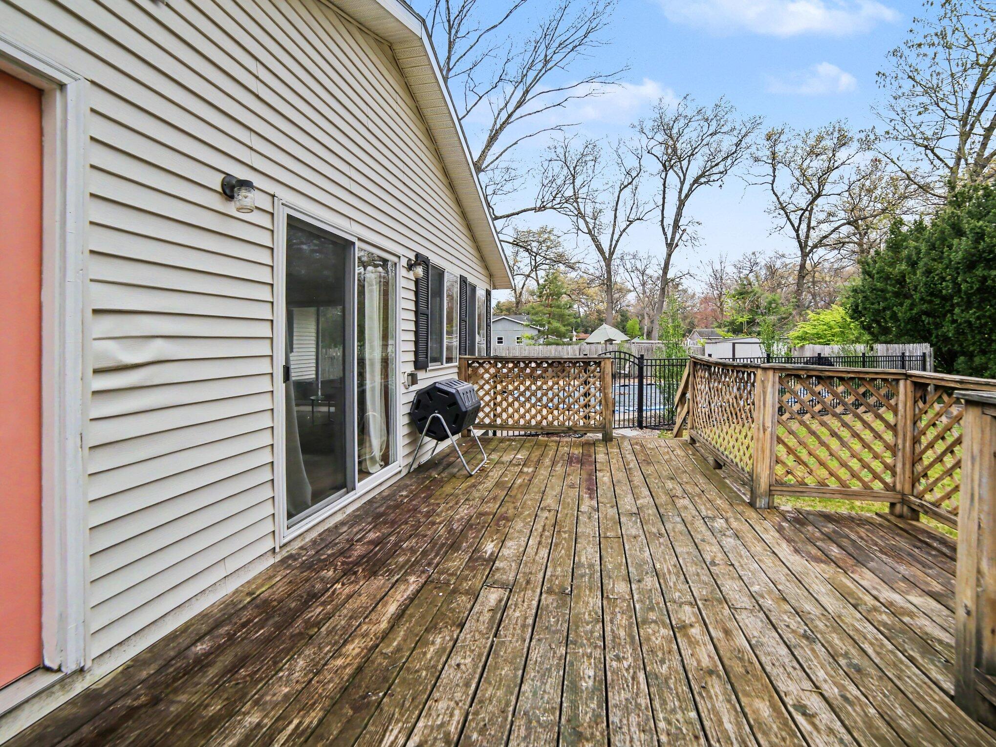 1574 Chatterson Road Muskegon MI 49442