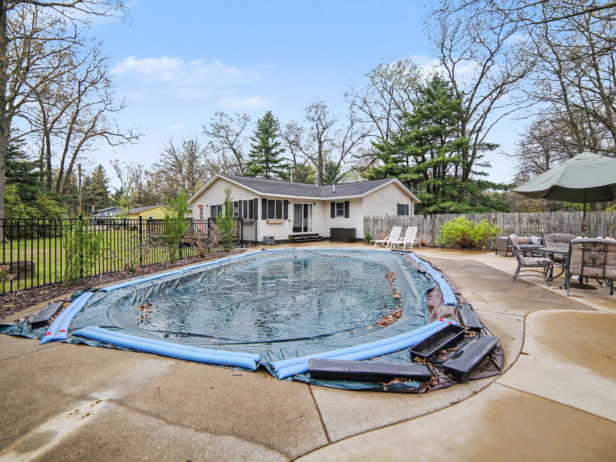 1574 Chatterson Road Muskegon MI 49442