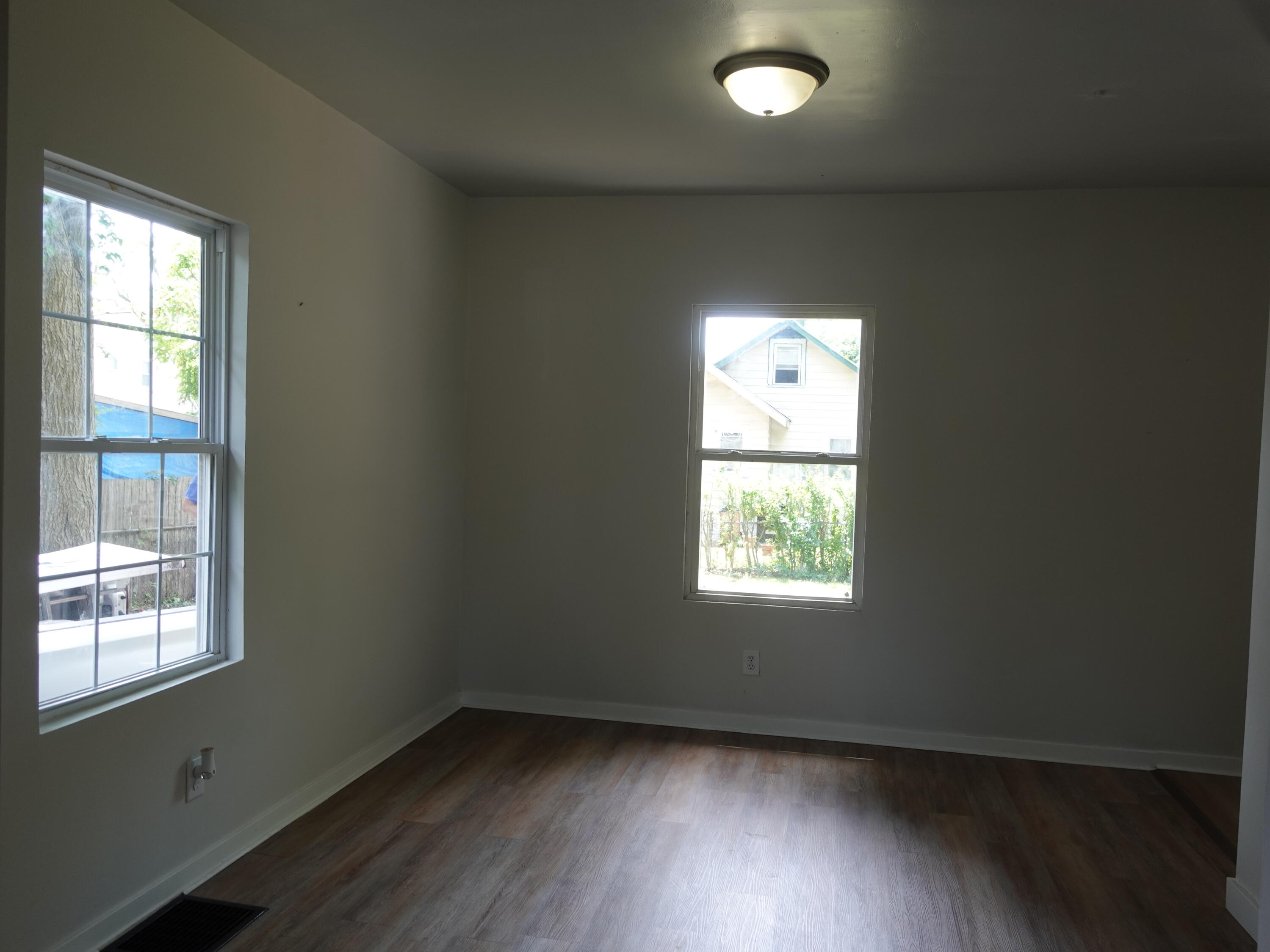 60 Baylis Street SW Grand Rapids MI 49507