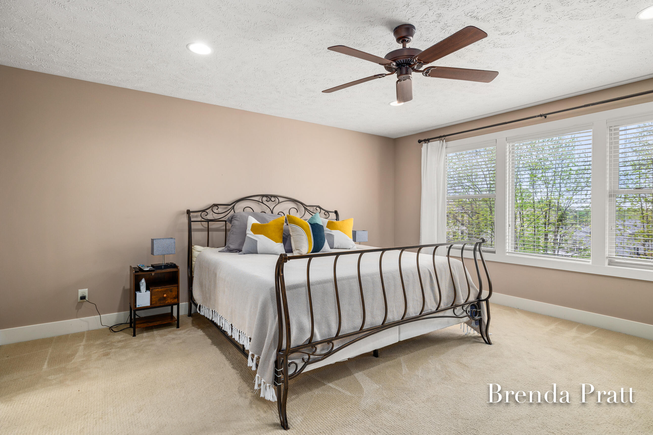 9845 Sunset Ridge Drive NE Rockford MI 49341
