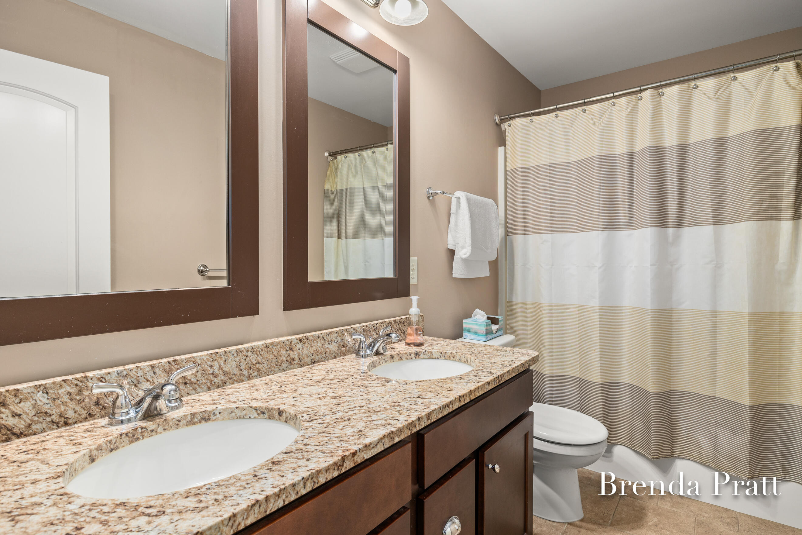 9845 Sunset Ridge Drive NE Rockford MI 49341