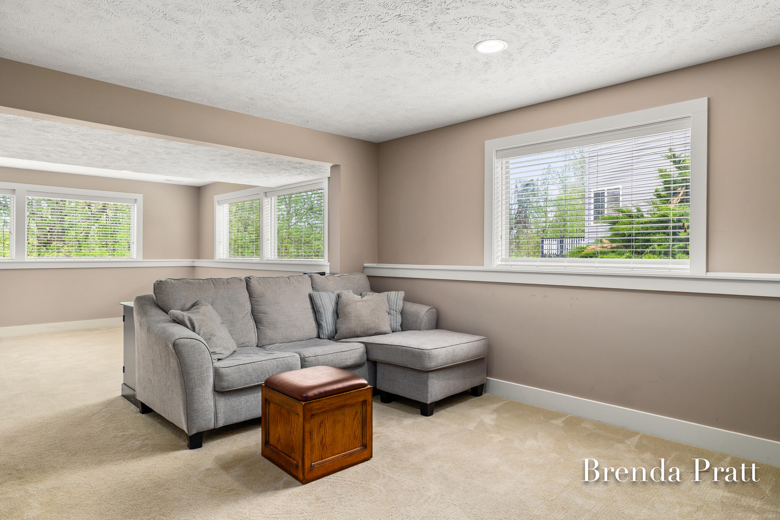9845 Sunset Ridge Drive NE Rockford MI 49341