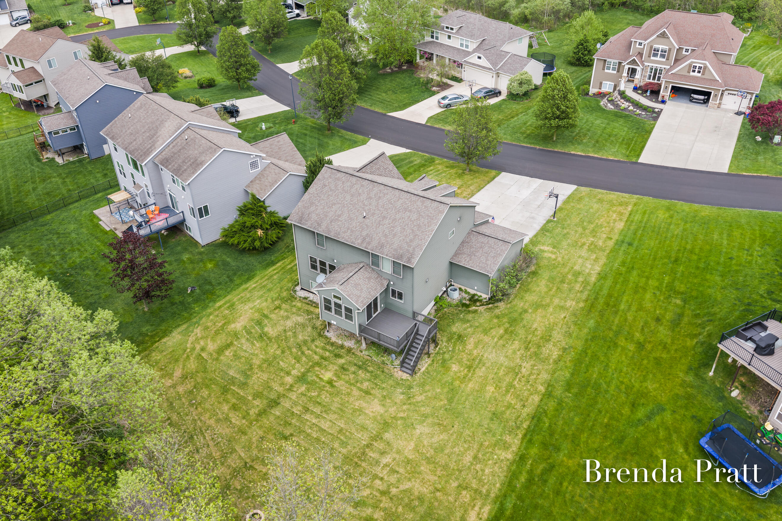 9845 Sunset Ridge Drive NE Rockford MI 49341