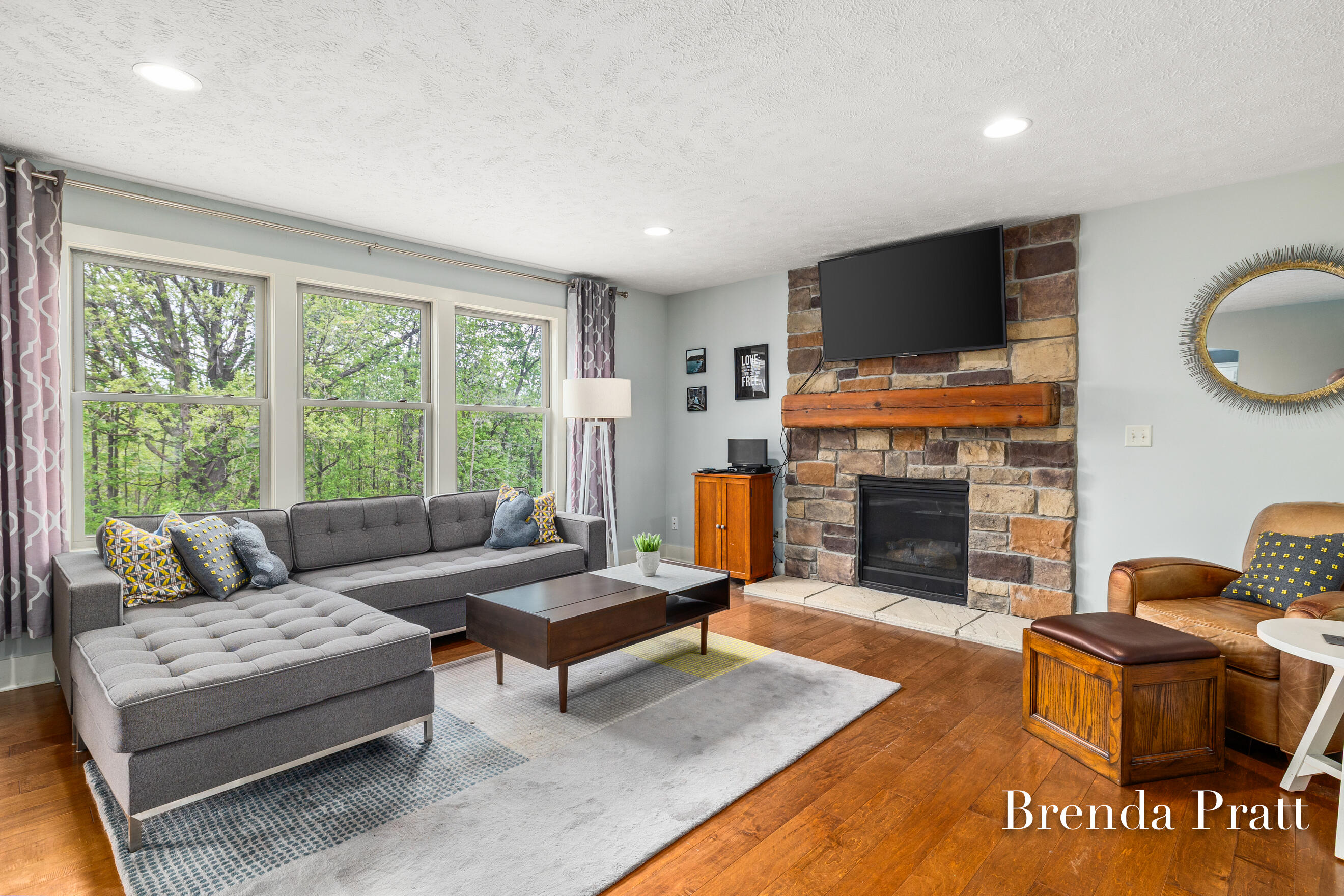 9845 Sunset Ridge Drive NE Rockford MI 49341