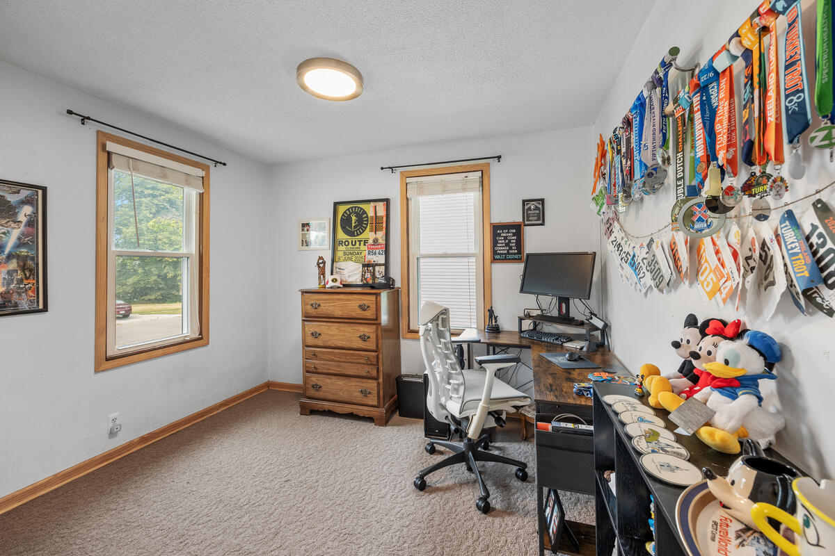 1628 Pennoyer Avenue Grand Haven MI 49417