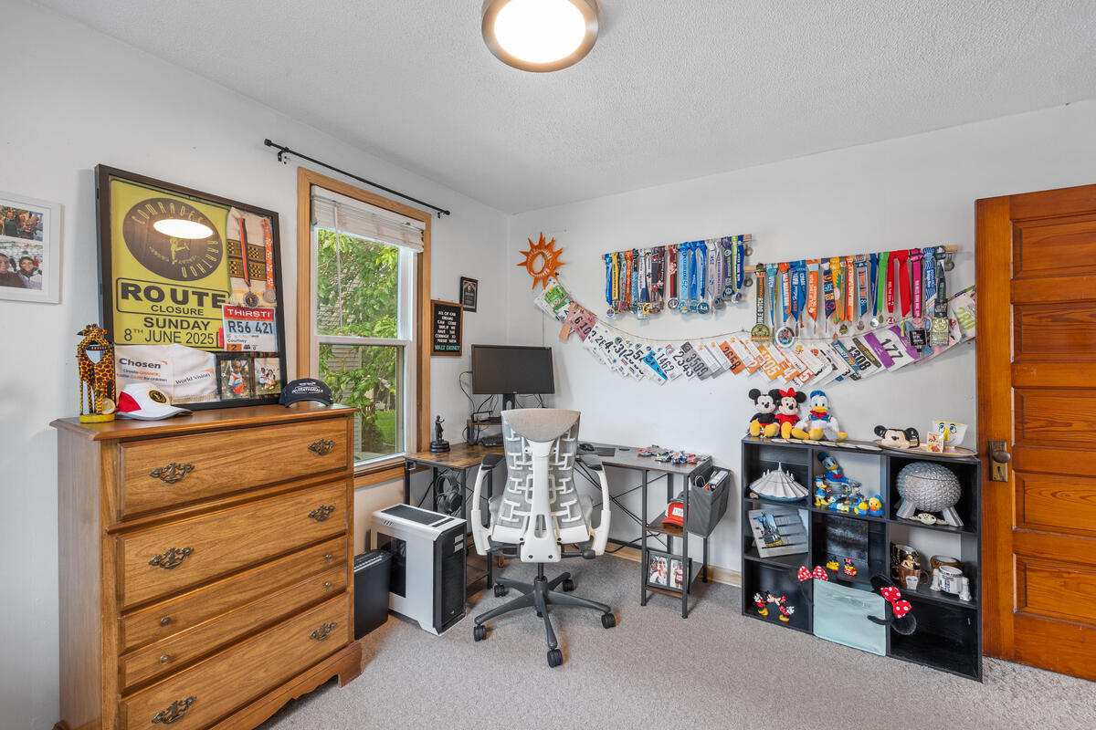 1628 Pennoyer Avenue Grand Haven MI 49417