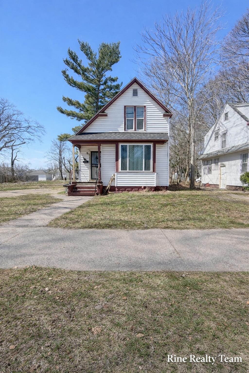 2337 6th Street Muskegon MI 49444