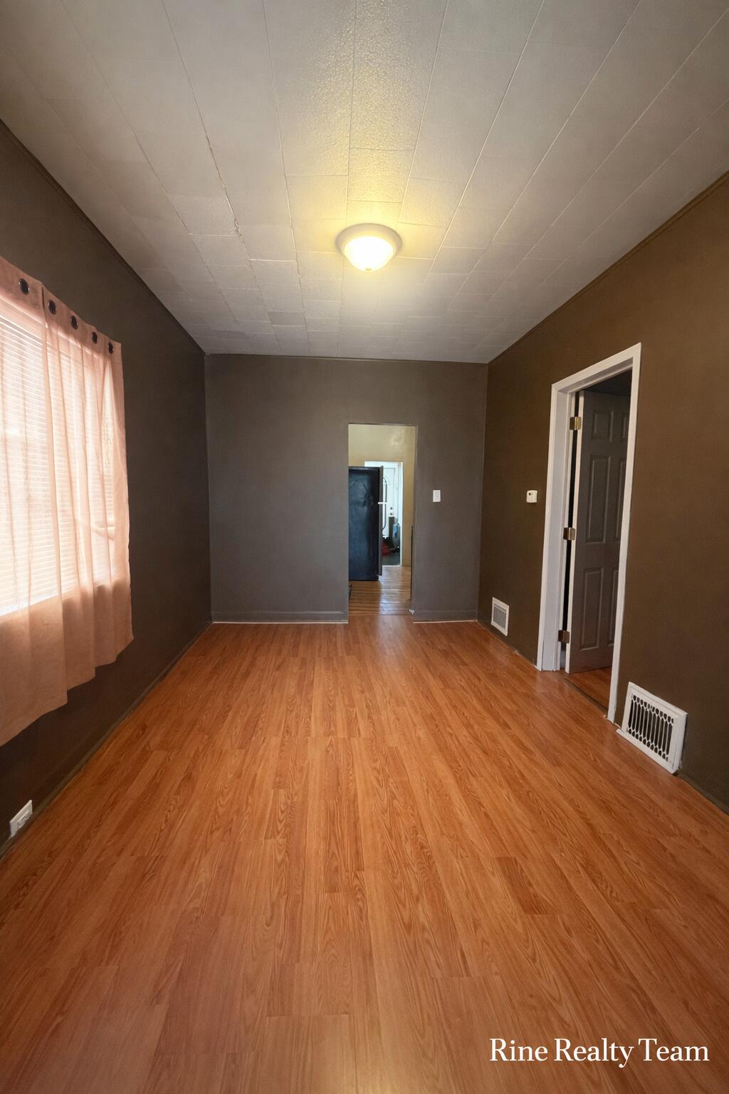 2337 6th Street Muskegon MI 49444