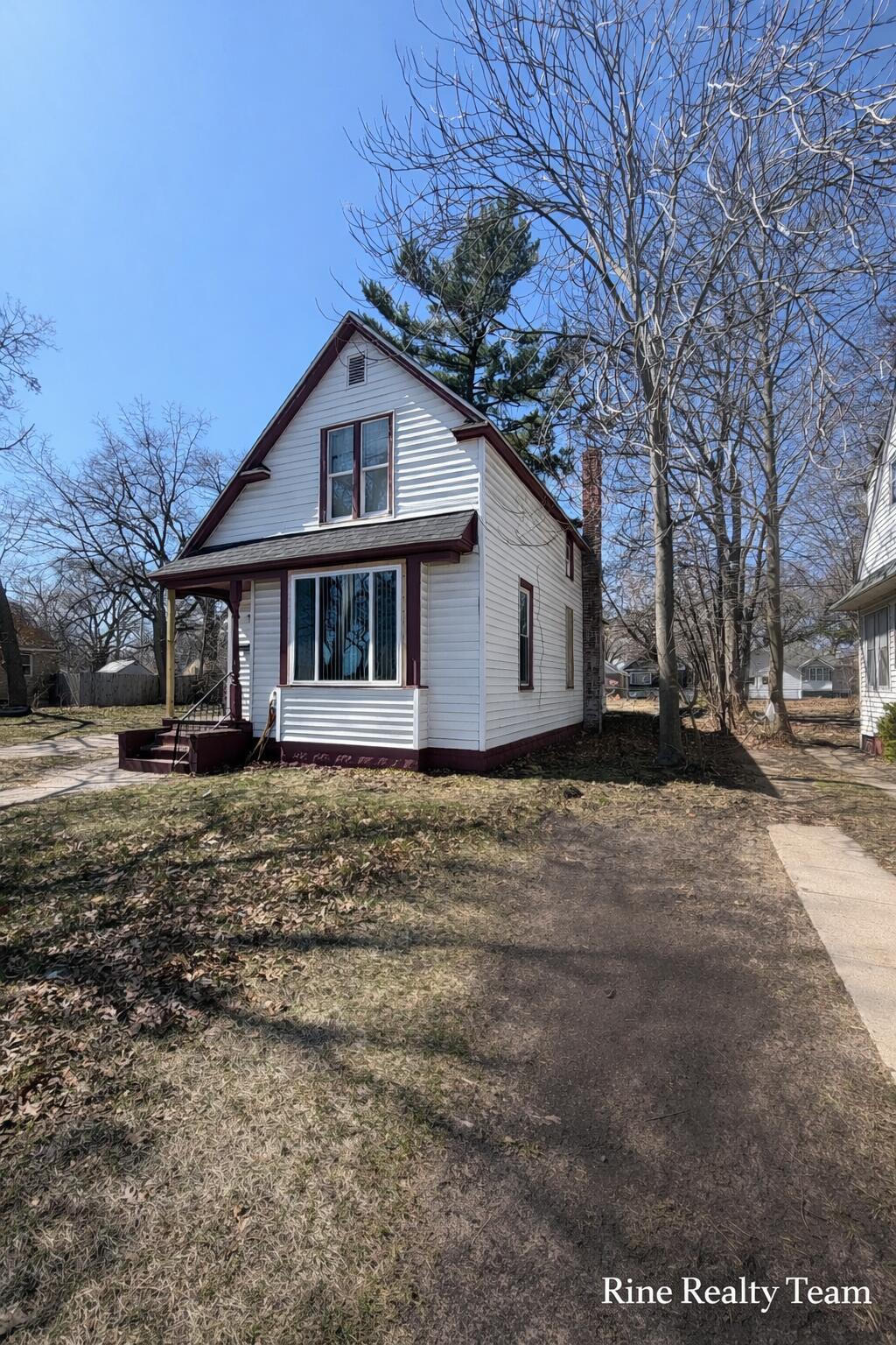 2337 6th Street Muskegon MI 49444
