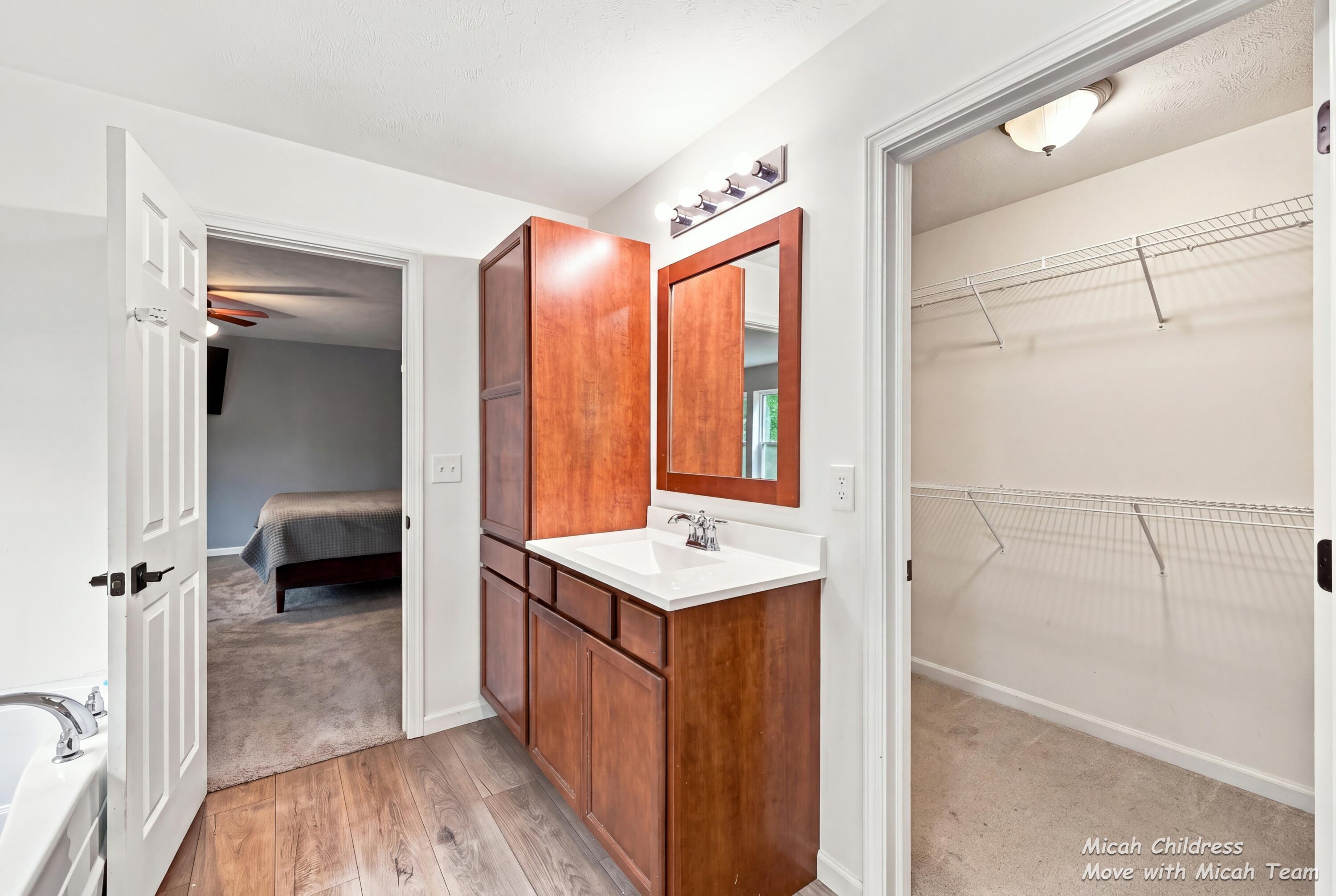 3813 Ryan Woods Circle Allegan MI 49010