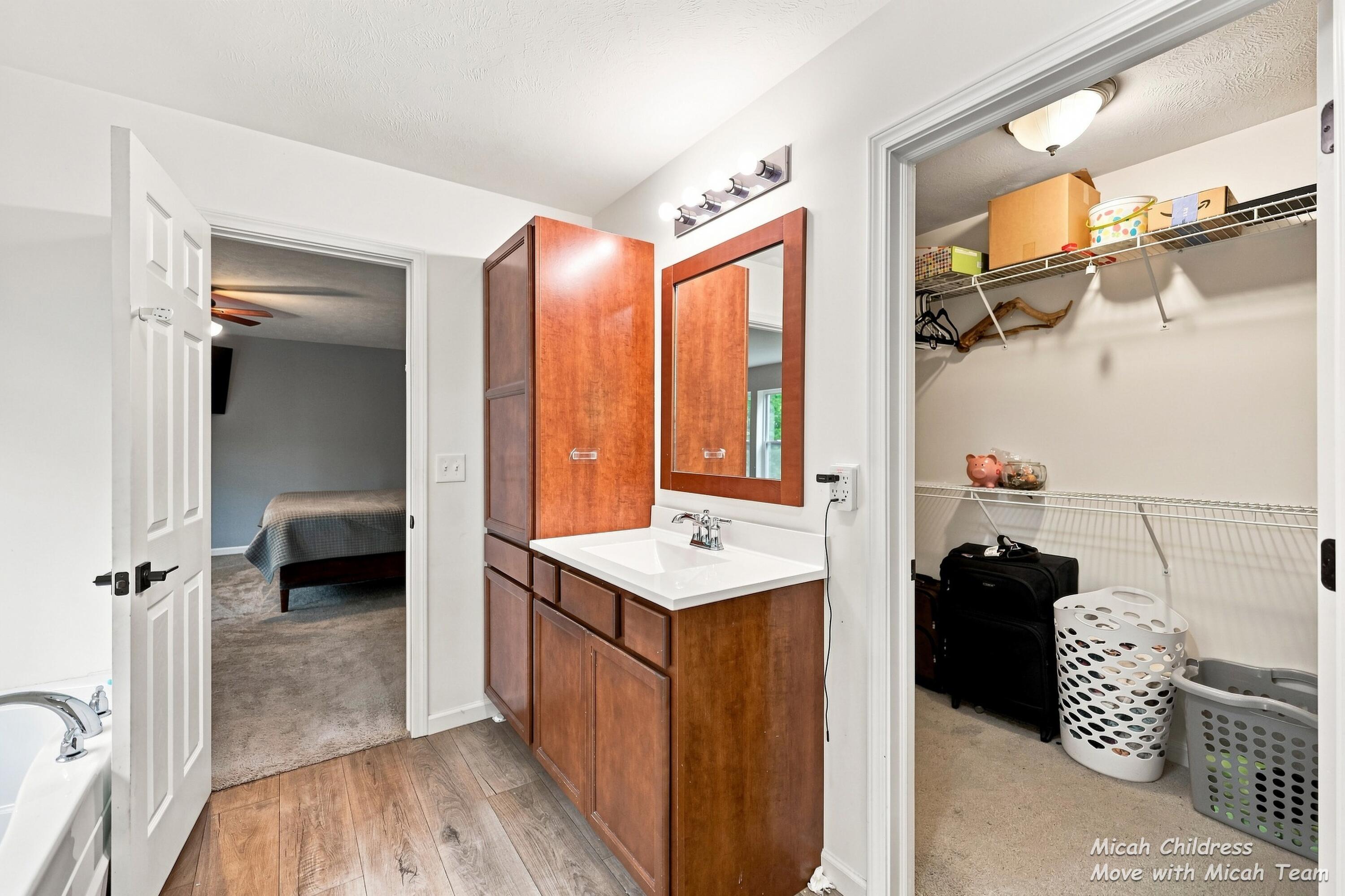 3813 Ryan Woods Circle Allegan MI 49010