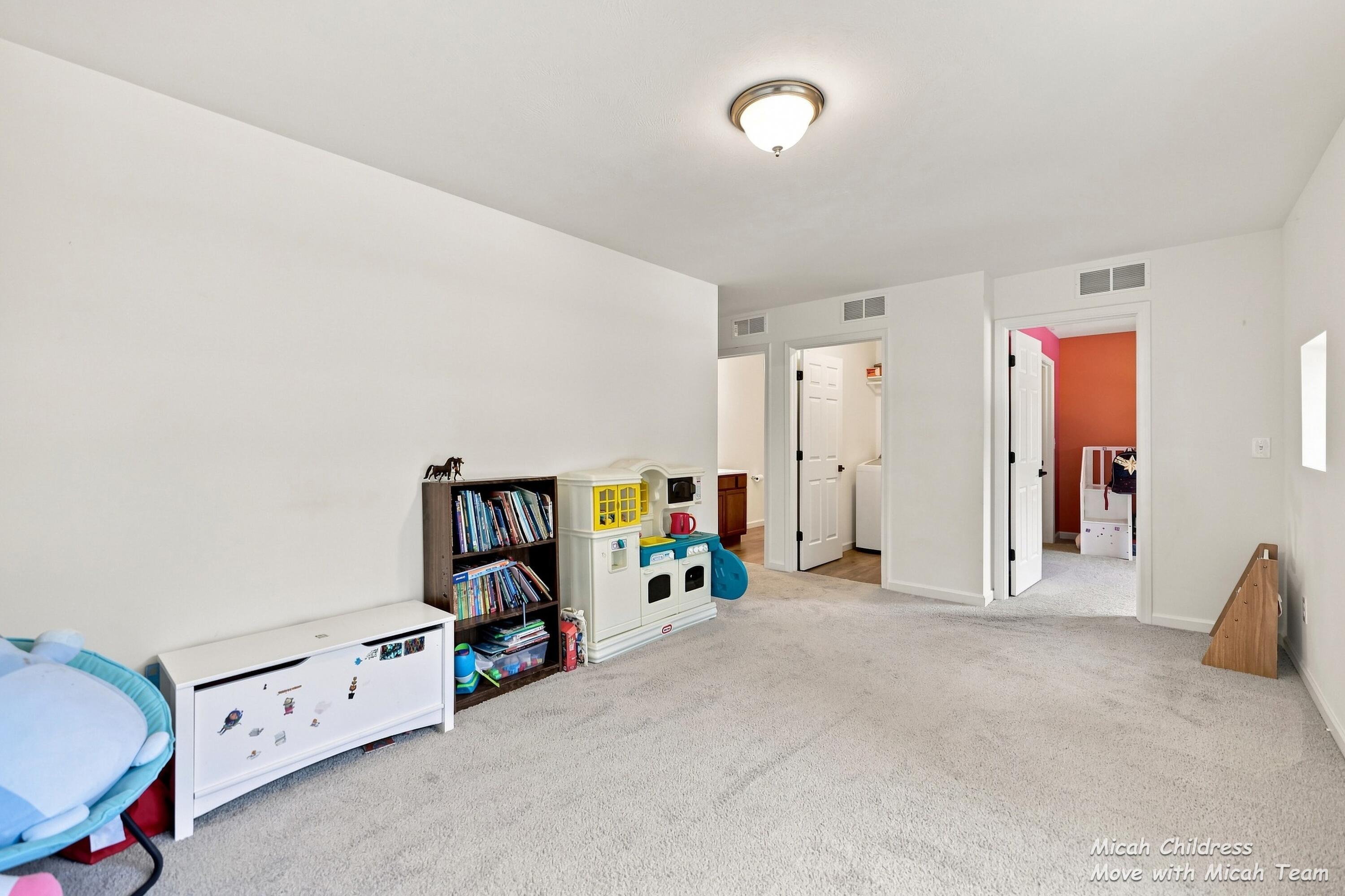 3813 Ryan Woods Circle Allegan MI 49010