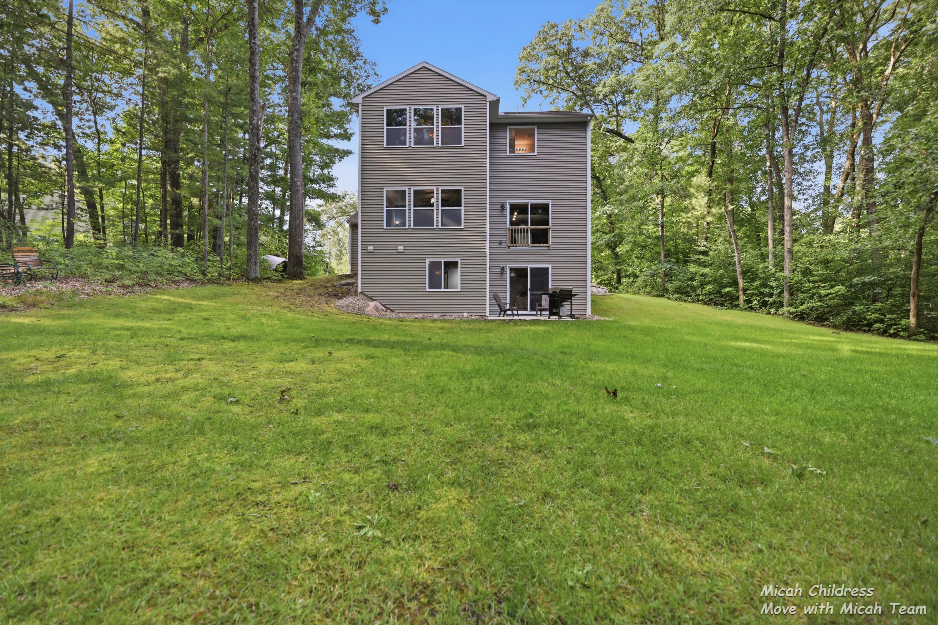 3813 Ryan Woods Circle Allegan MI 49010