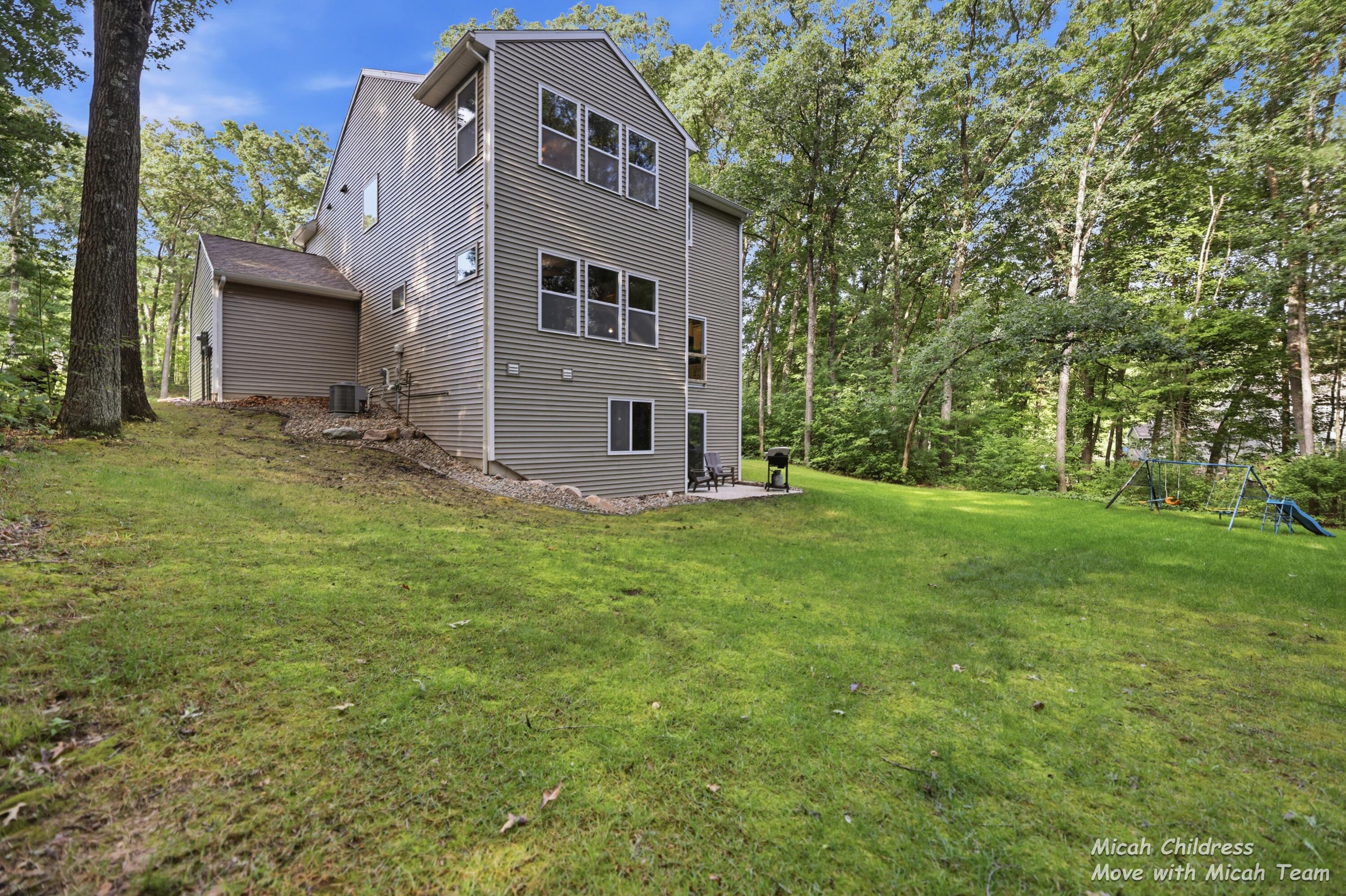 3813 Ryan Woods Circle Allegan MI 49010