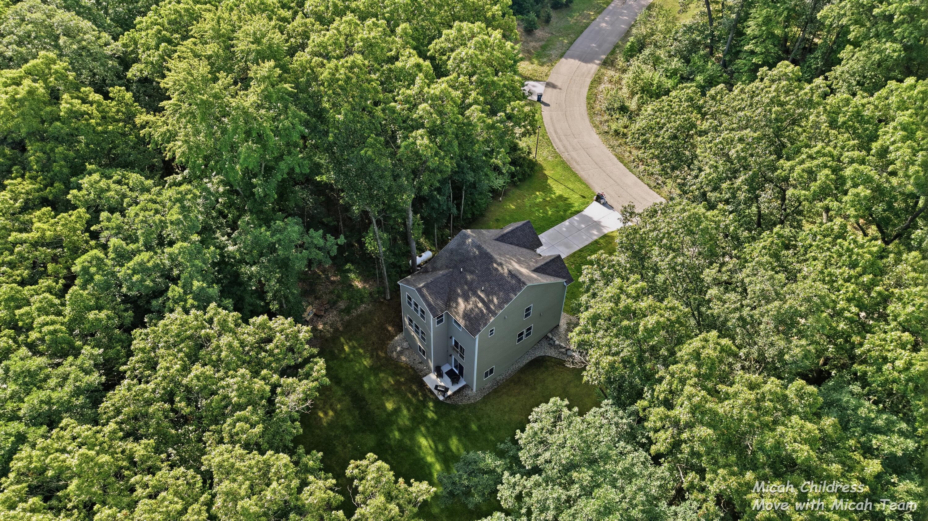 3813 Ryan Woods Circle Allegan MI 49010