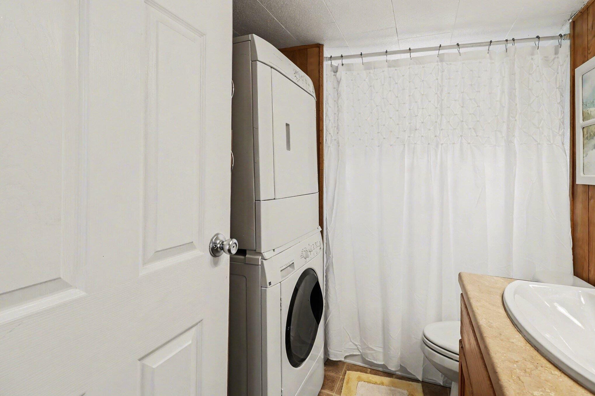 2759 Basin Street Ludington MI 49431