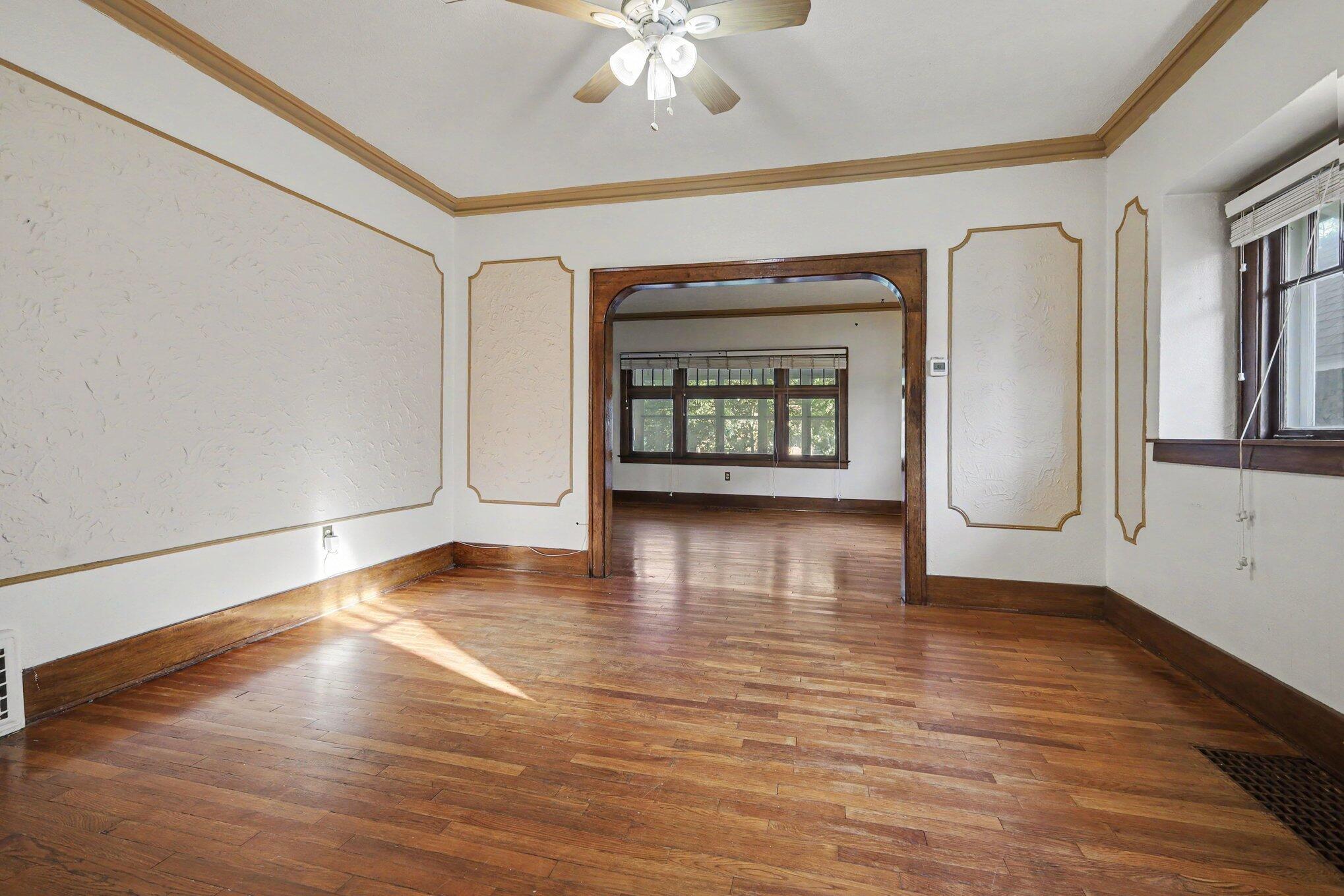 1036 Dickinson Street SE Grand Rapids MI 49507