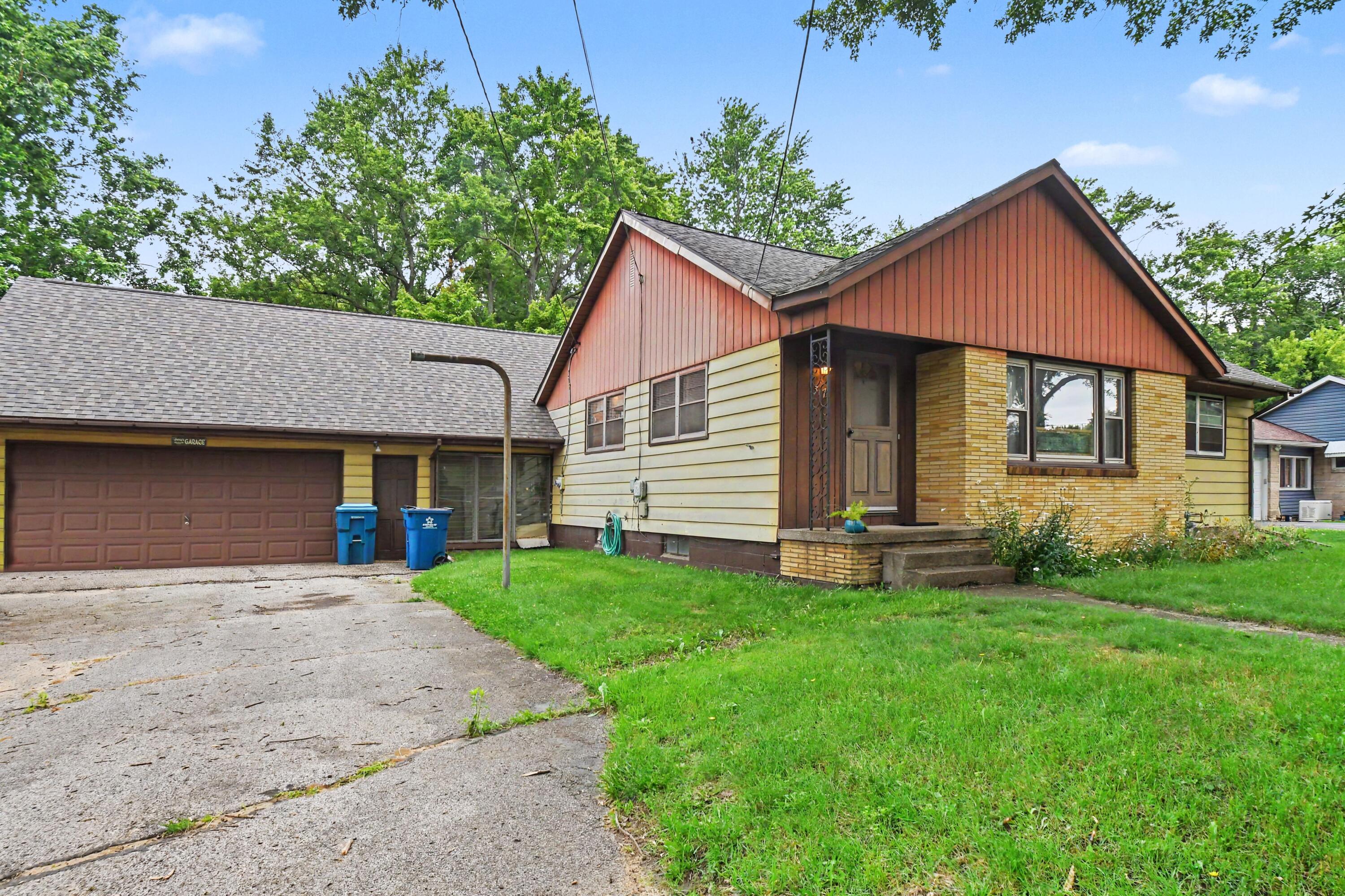 1317 Lasalle Avenue Niles MI 49120