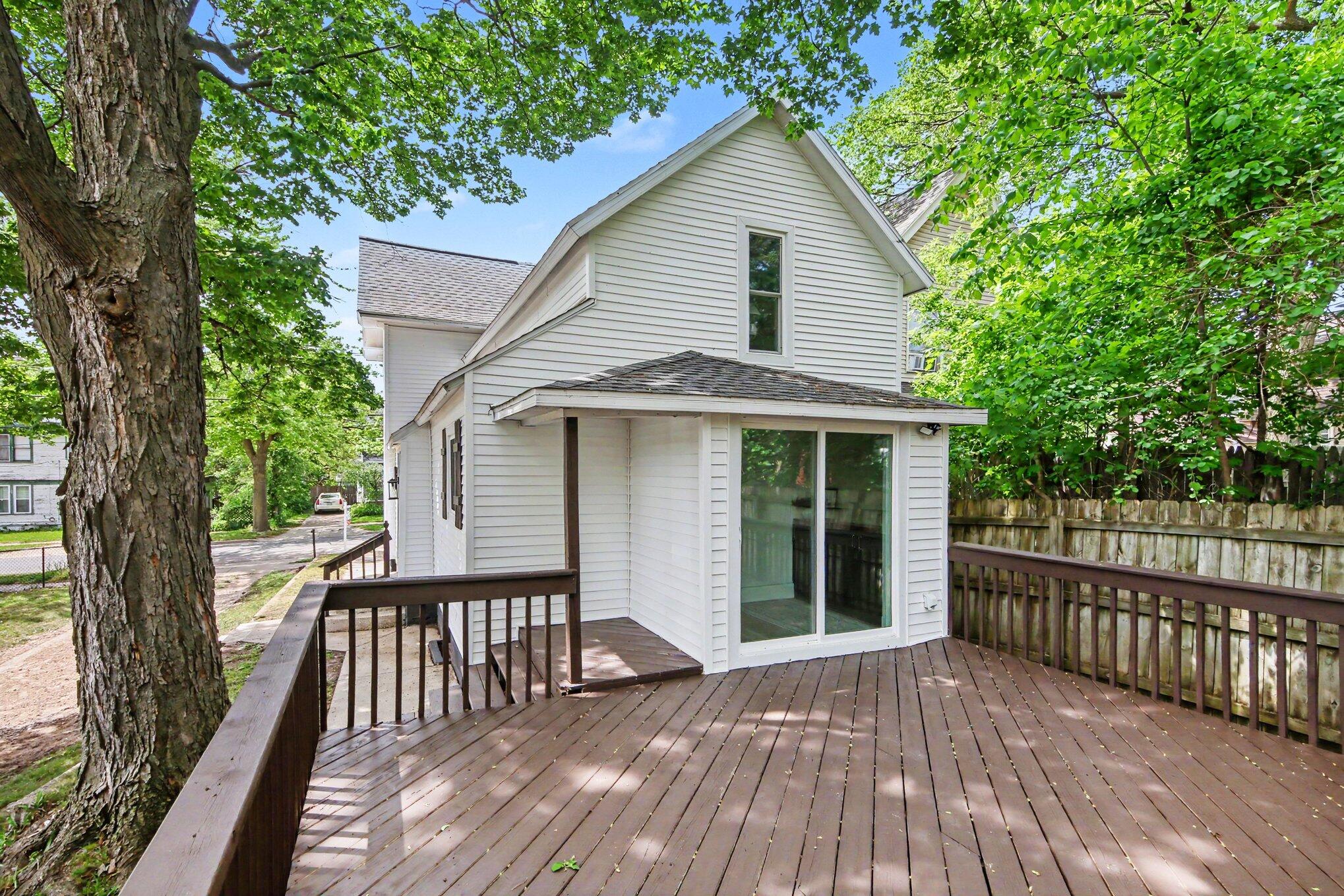 746 Union Avenue SE Grand Rapids MI 49503