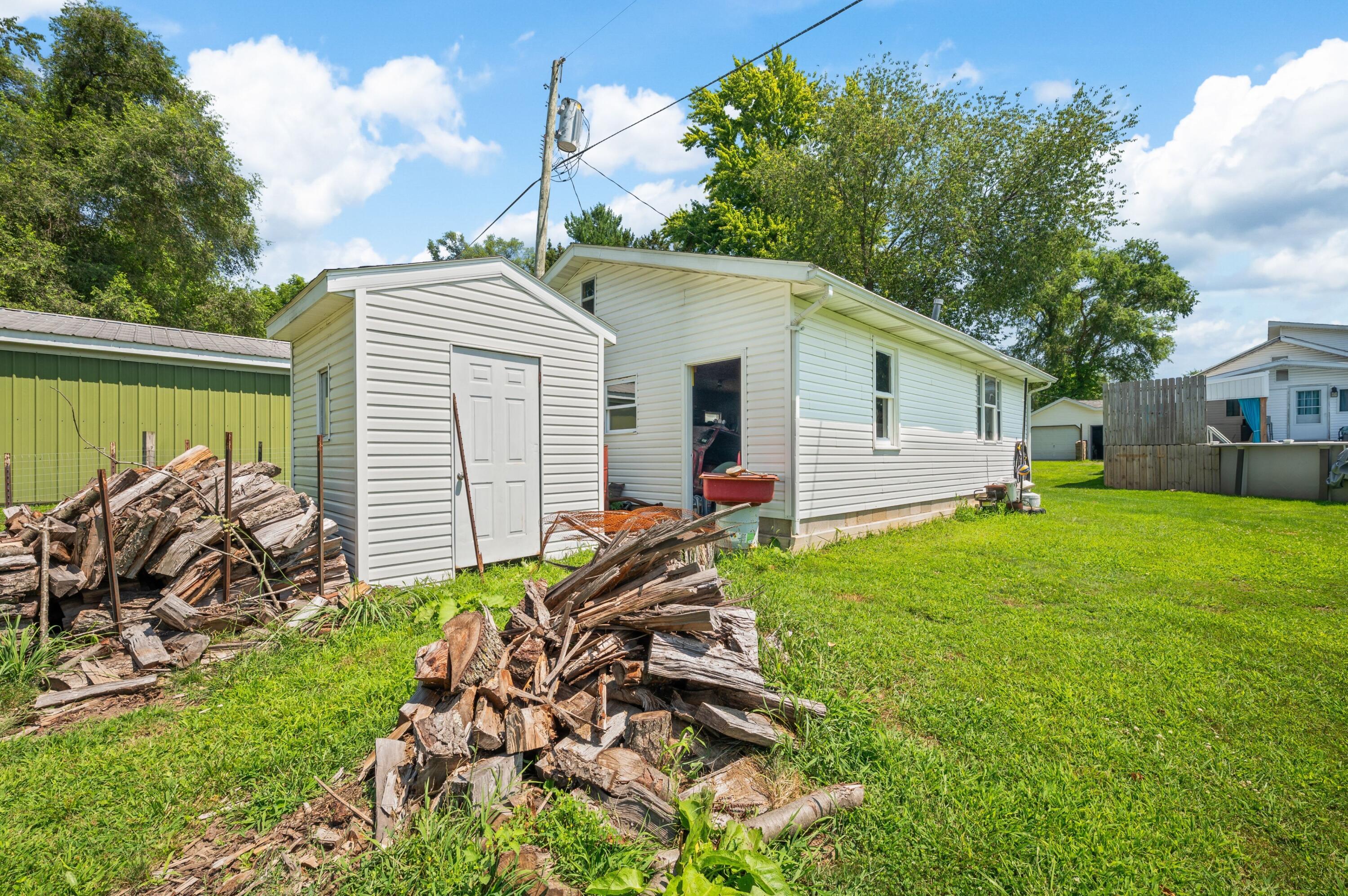 2920 N 5th Street Niles MI 49120