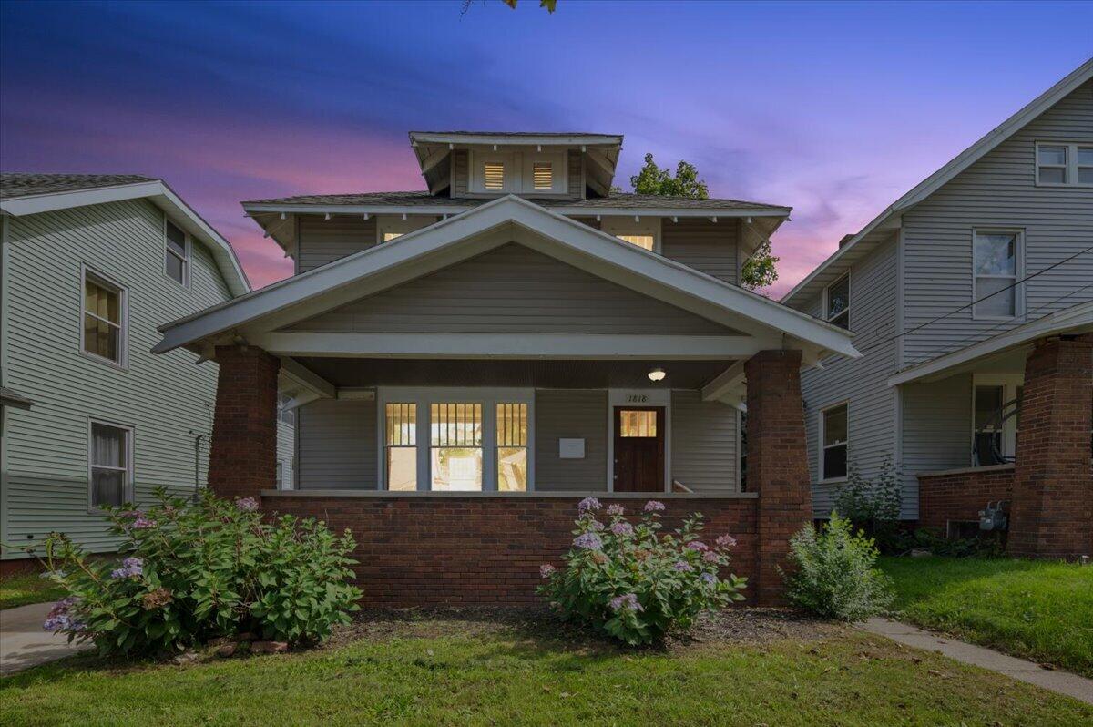 1818 Francis Avenue SE Grand Rapids MI 49507