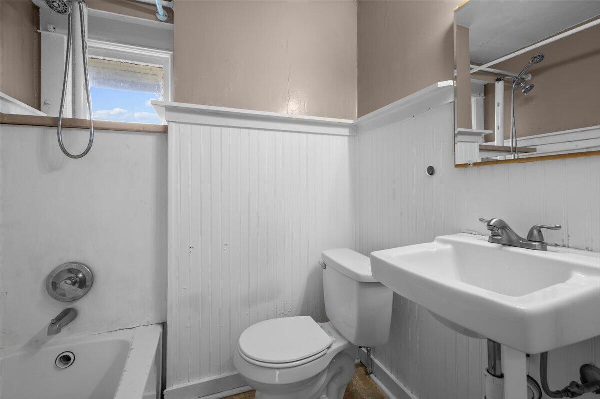 1818 Francis Avenue SE Grand Rapids MI 49507