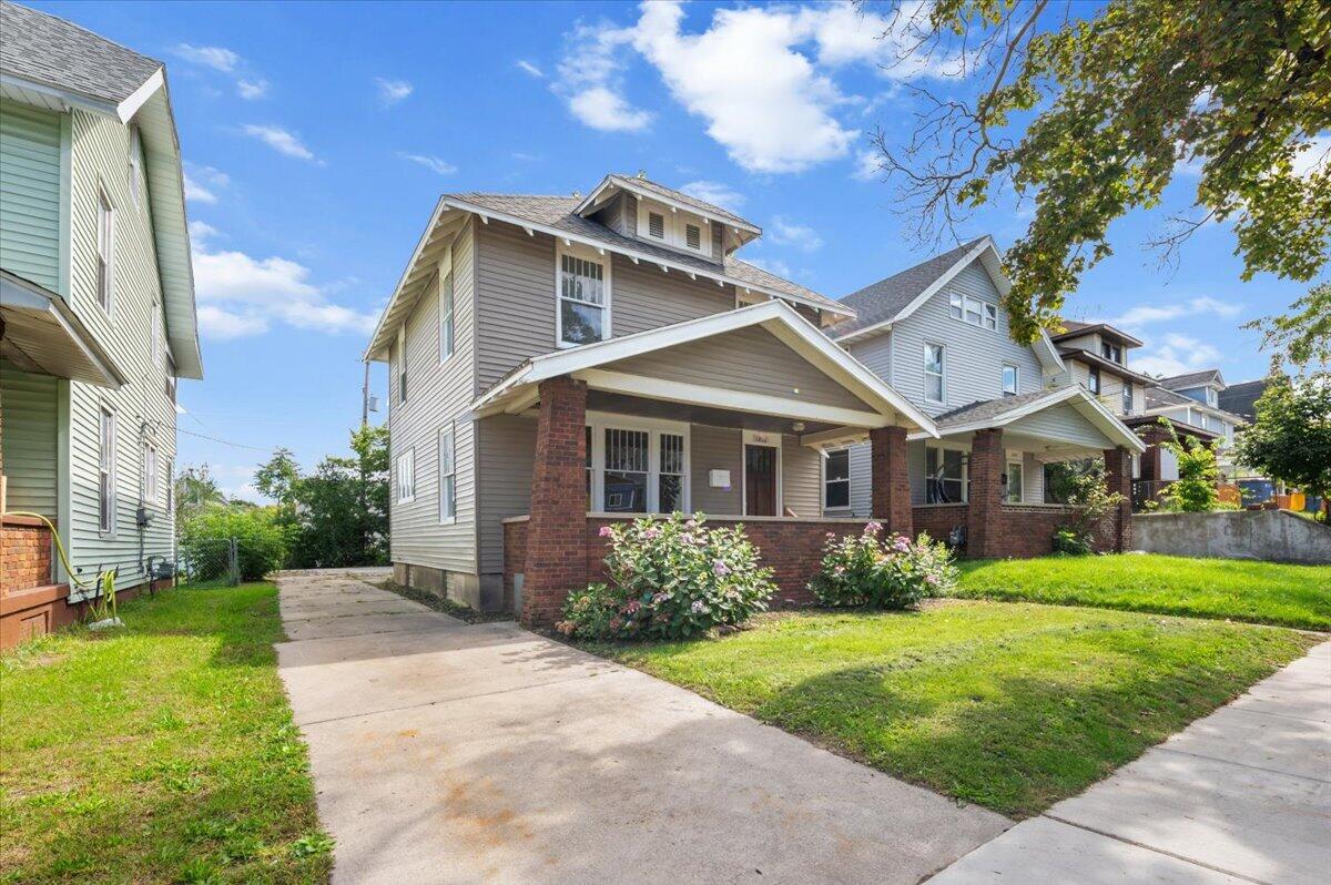 1818 Francis Avenue SE Grand Rapids MI 49507