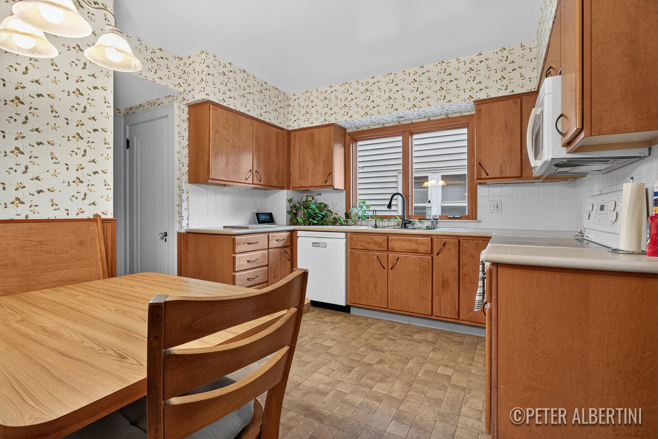 1050 Lake Michigan Drive NW Grand Rapids MI 49504