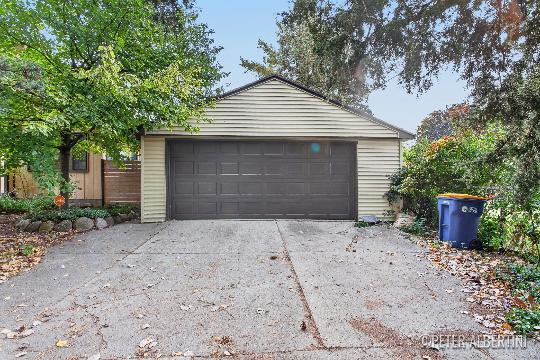 1050 Lake Michigan Drive NW Grand Rapids MI 49504