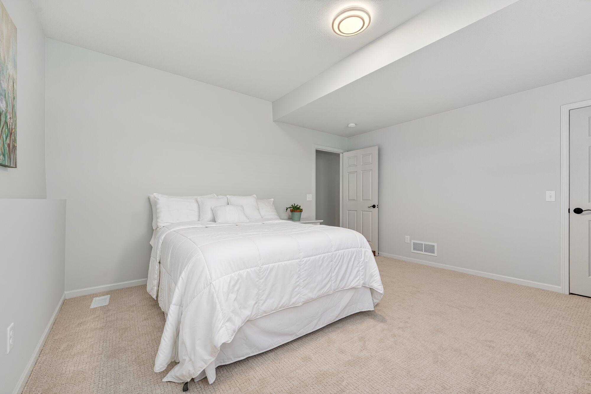 265 S Skyview Drive Kalamazoo MI 49009