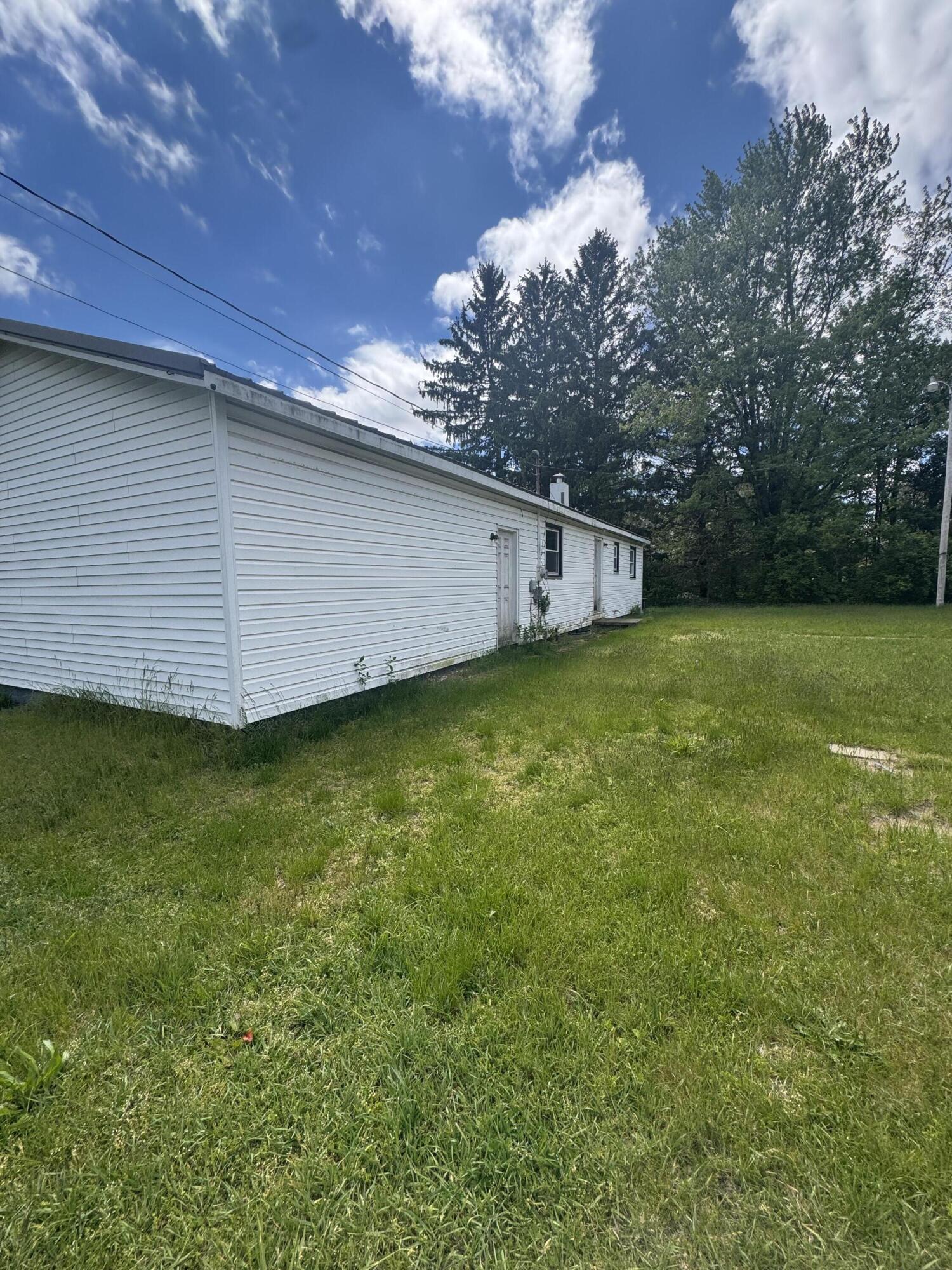 30396 Peavine Street Dowagiac MI 49047
