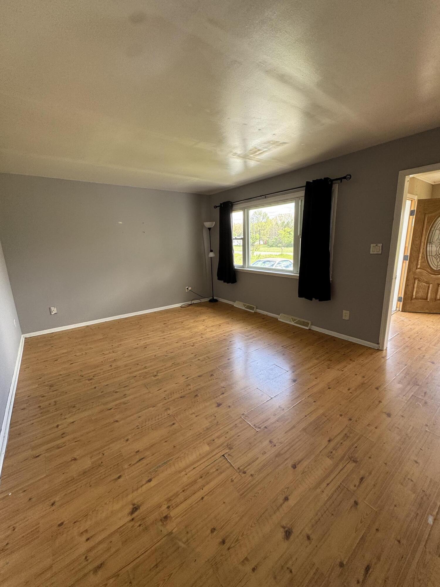 30396 Peavine Street Dowagiac MI 49047