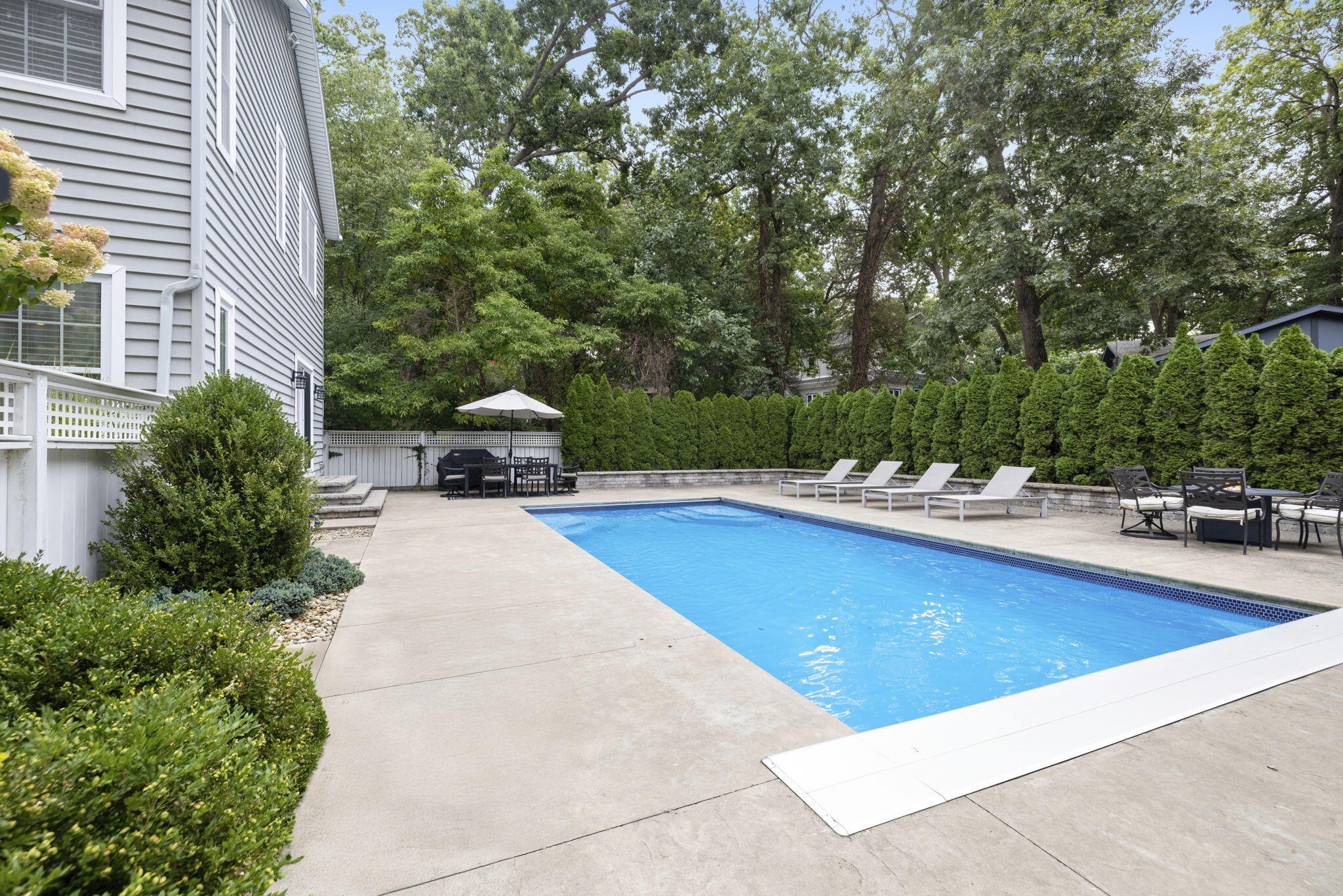 49200 Golfview Avenue New Buffalo MI 49117