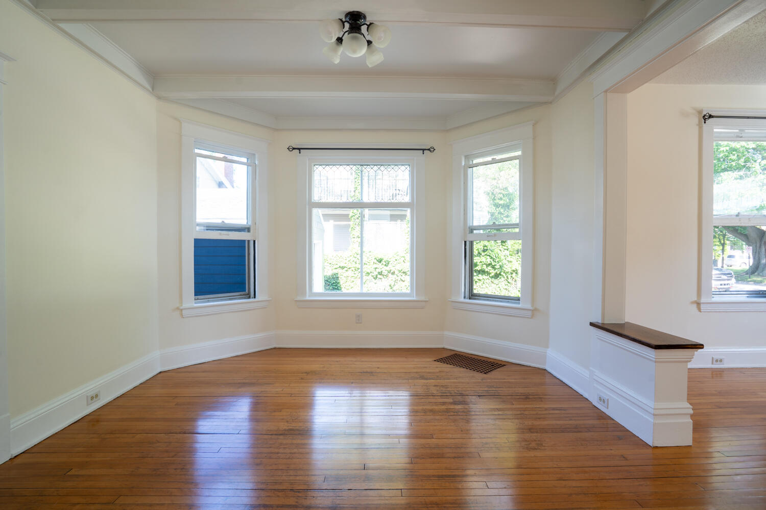 87 Monroe Avenue Muskegon MI 49440