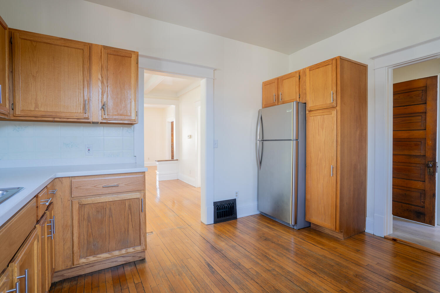 87 Monroe Avenue Muskegon MI 49440