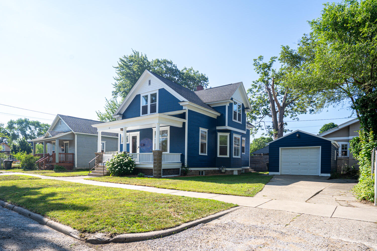 87 Monroe Avenue Muskegon MI 49440
