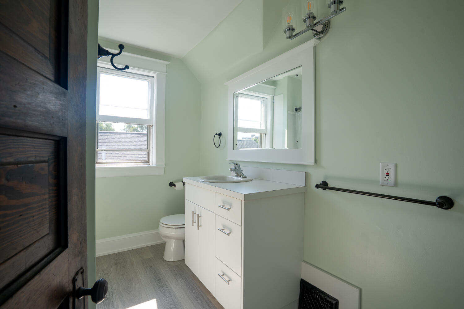 87 Monroe Avenue Muskegon MI 49440