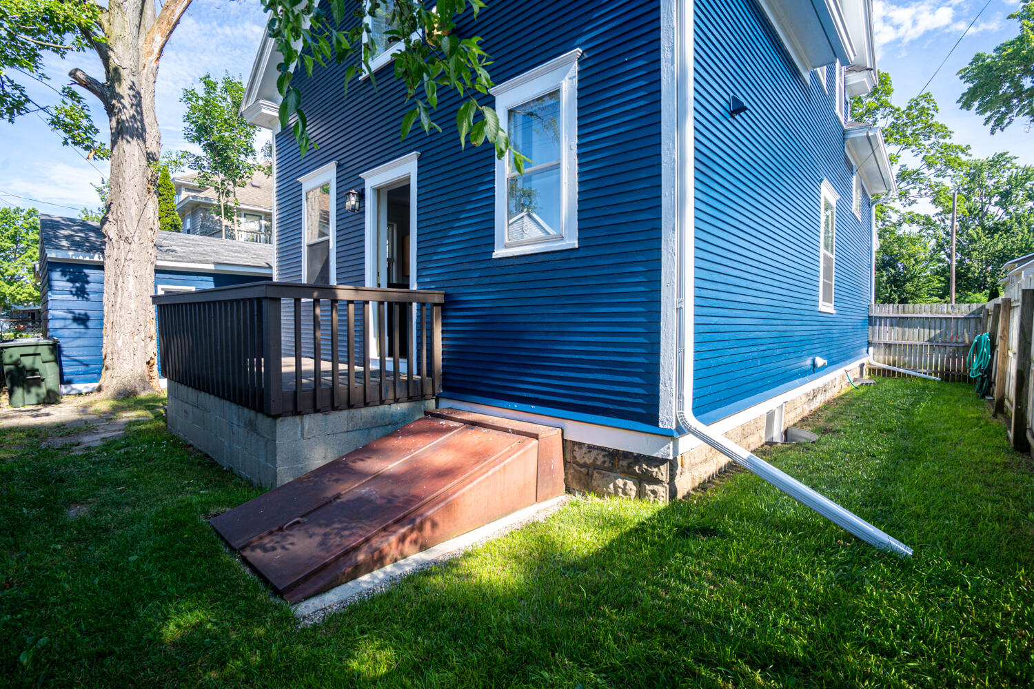 87 Monroe Avenue Muskegon MI 49440